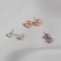 14K gold clip on freshwater pearl earring. No pain earring. Minimalist pearl earring. Pearl climber earrings. No piercing earring.
