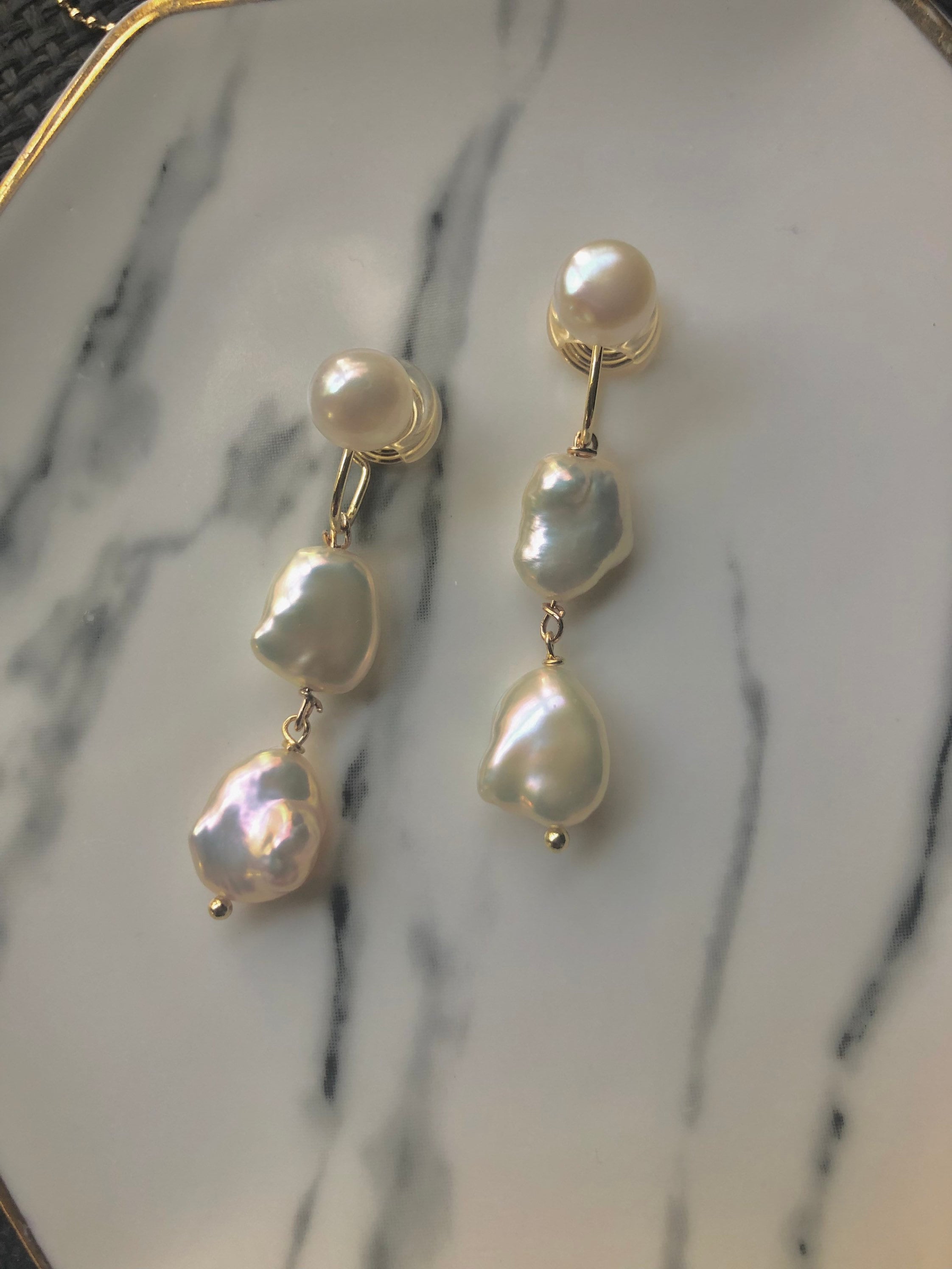 Chic freshwater baroque pearl /keshi pearl dangle earring. Boho bridal earring. Single/Double/triple Petal pearl earrings. Bridesmaid gift.