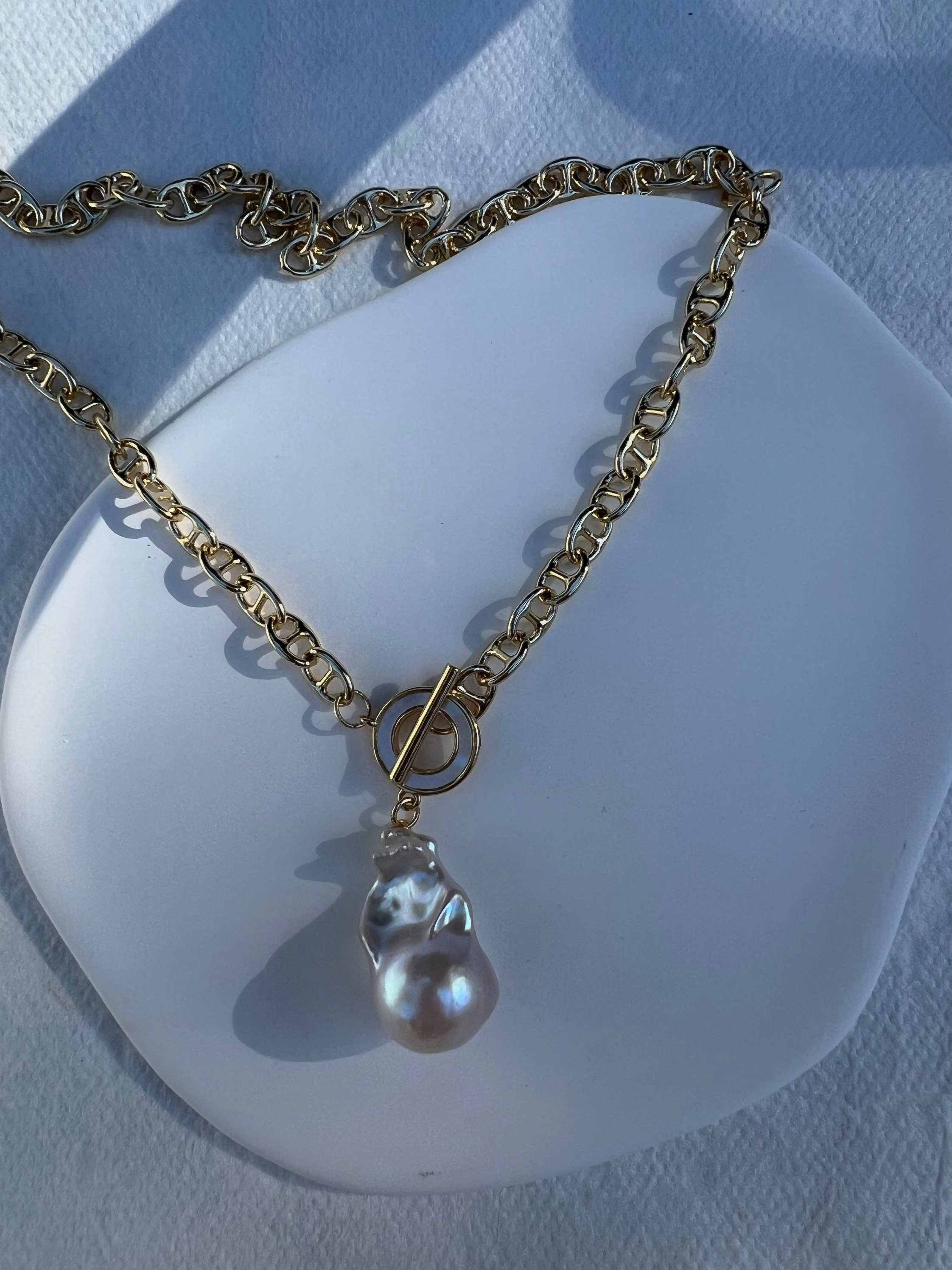 High quality freshwater Baroque chunky necklace. Freshwater Pearl Necklace. Fireball necklace.