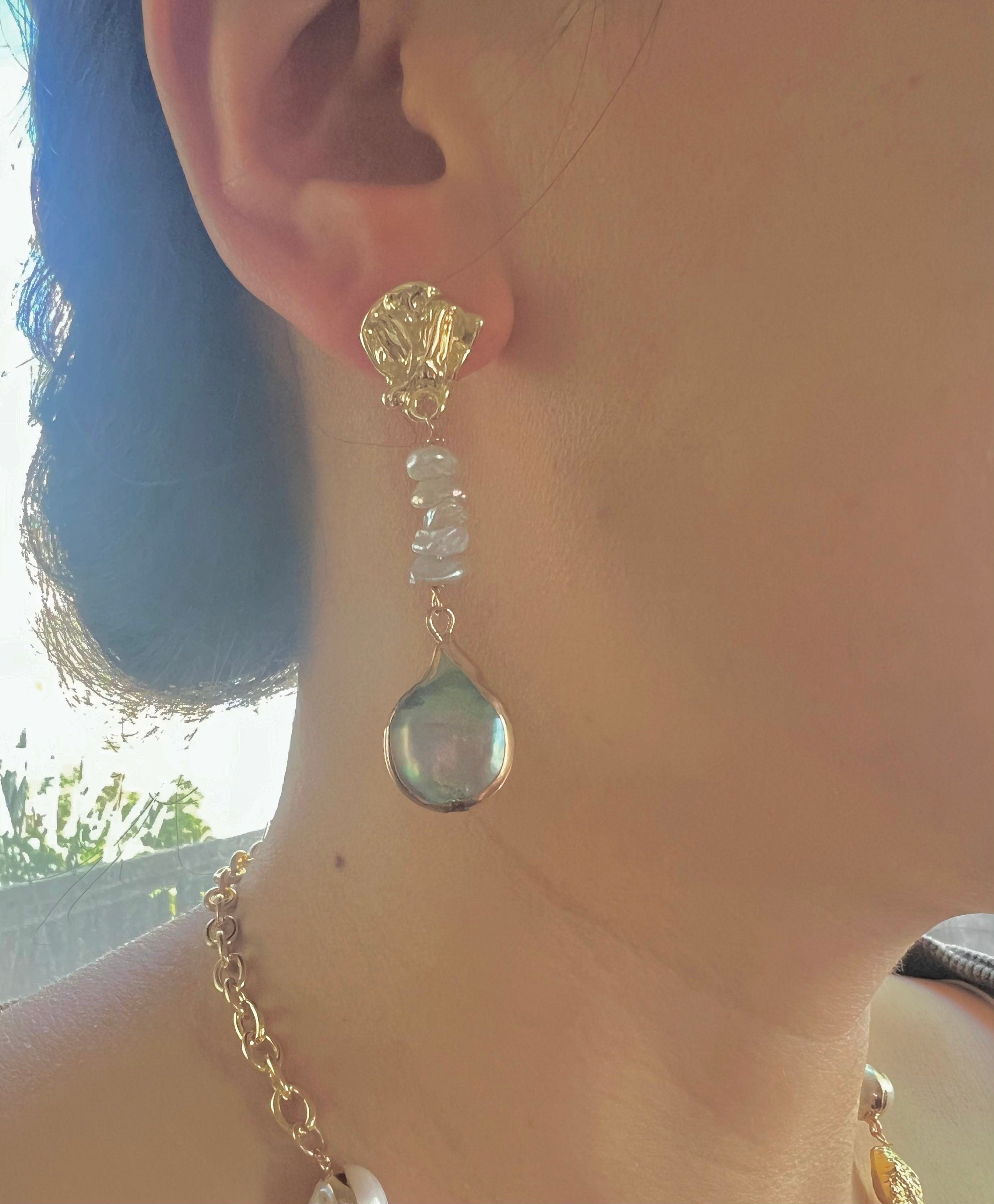 Multi-color freshwater baroque pearl dangle earring. Real pearl earrings. Statement earrings. Boho pearl earrings. Wedding earrings.