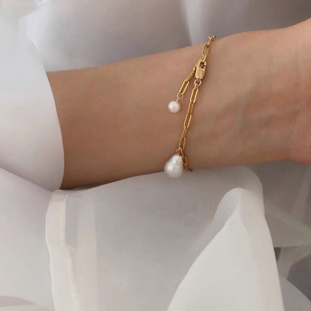Baroque Pearl Paperclip Chain Bracelet, Gold & SilverRectangle Elongated Chain Baroque Pearl Bracelet,Adjustable, Layering Chain Bracelet