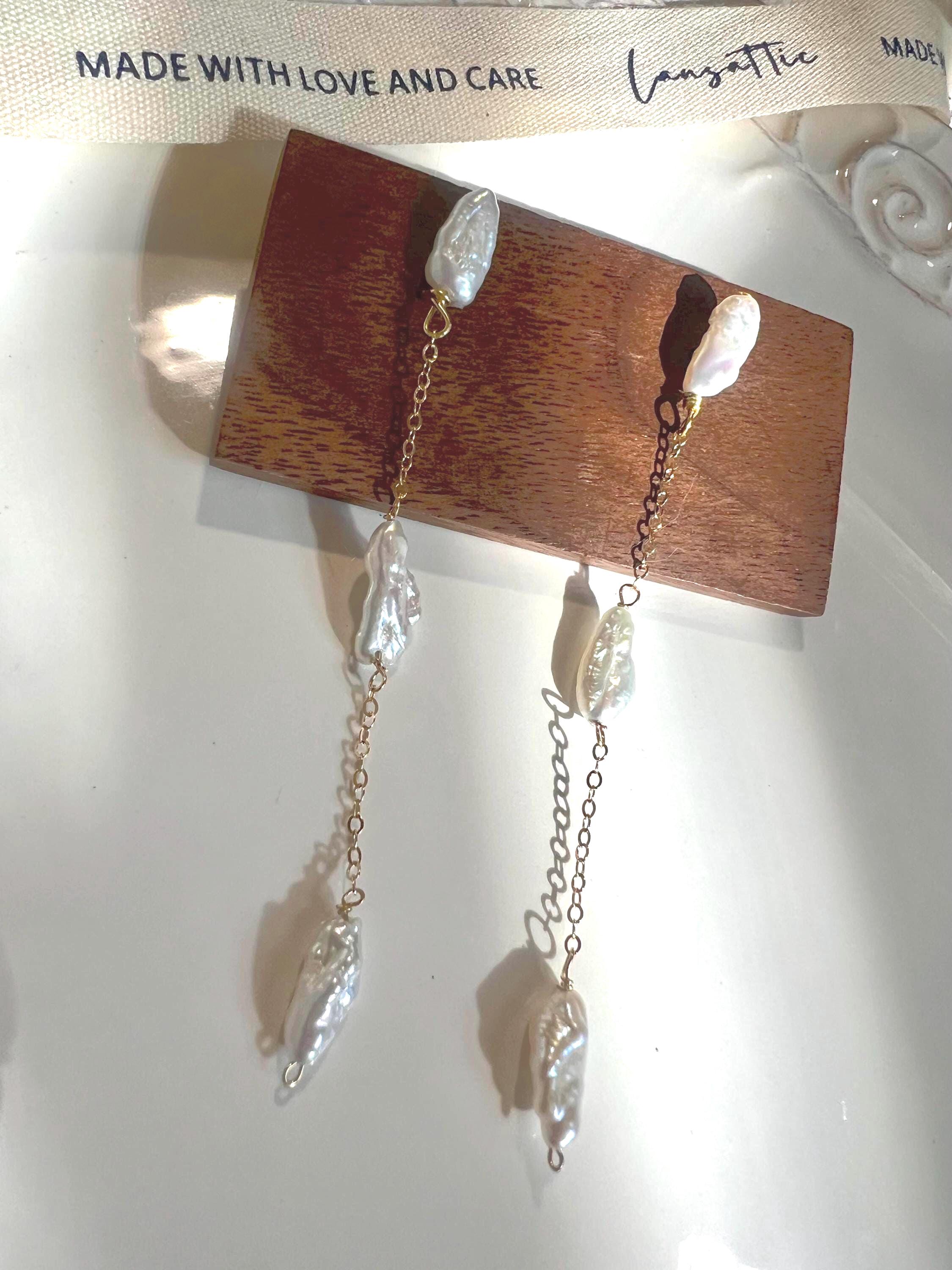 14K gold filled freshwater piwa pearl earring. Everyday earrings. Boho wedding earrings