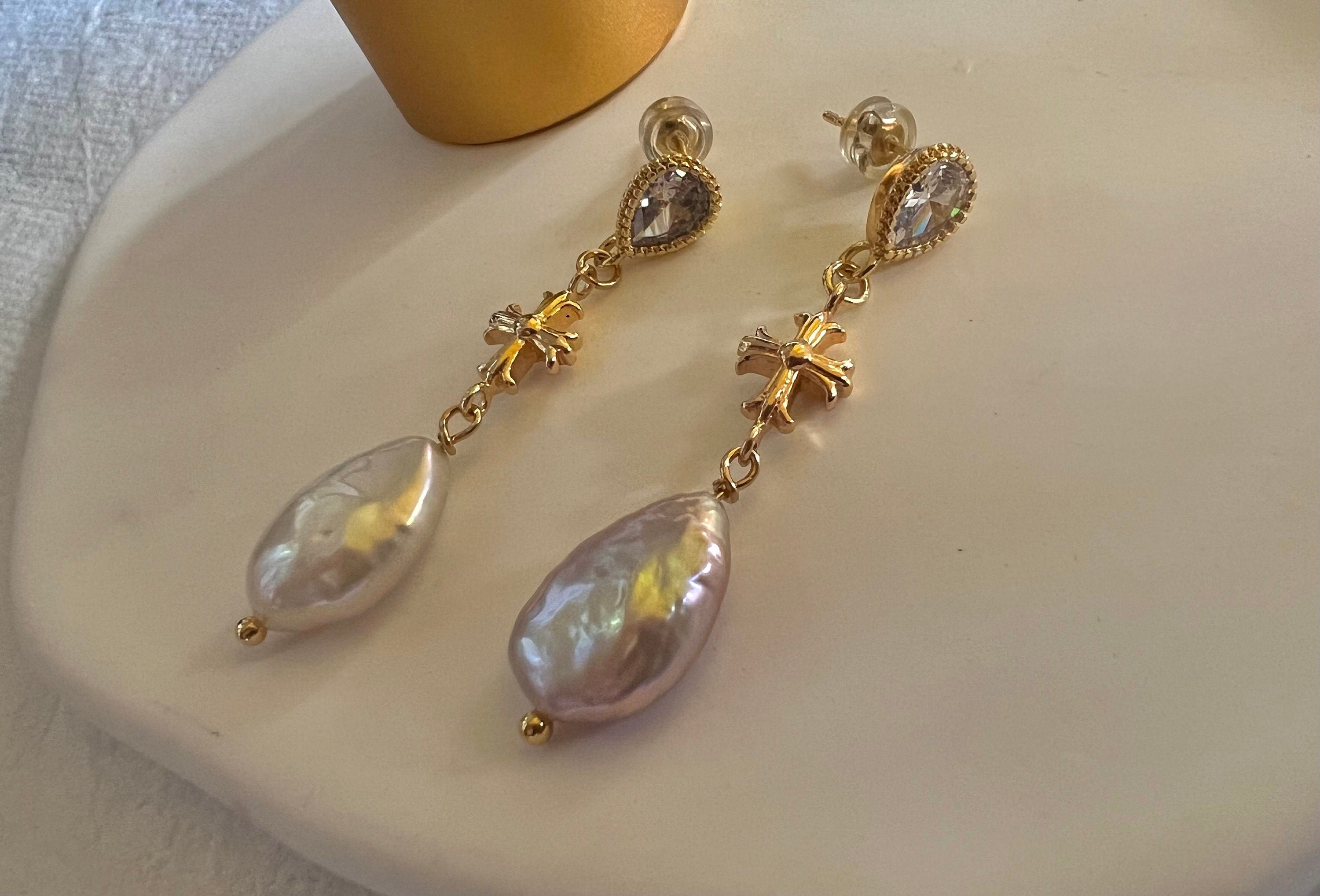 Teardrop freshwater baroque pearl cross dangle vintage earrings. Chic earrings. Antique earrings. Gift for her.