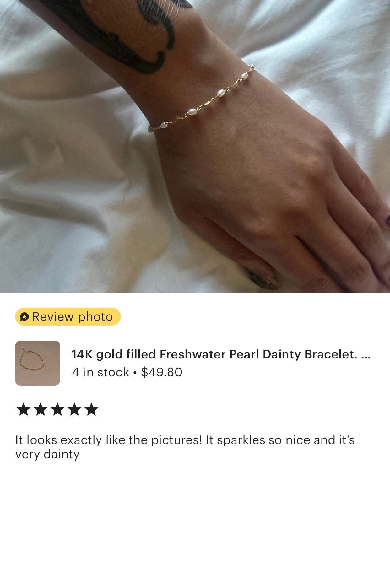 14K gold filled Freshwater Pearl Dainty Bracelet. elegant Pearl Bracelet. Minimalist bracelet. Statement bracelet. Gift for her.