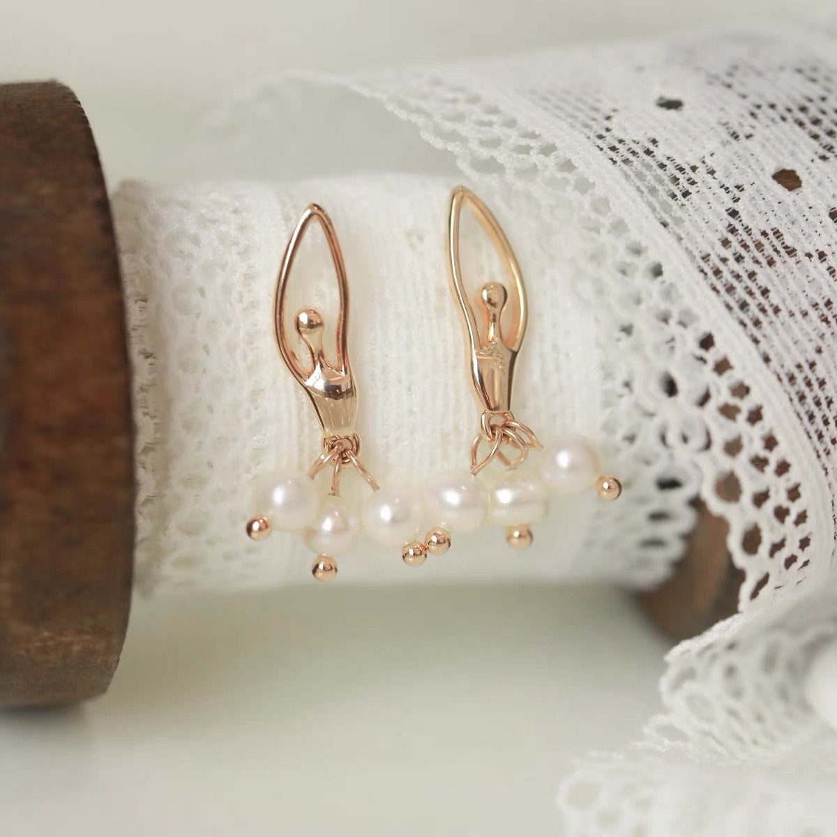 Vintage style ballet freshwater pearl earring. Minimalist earrings. Elegant pearl huggie. Bridal earrings. Bridesmaid gift.