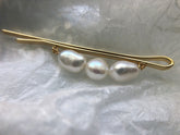 Baroque pearl hair clip. Natural pearl barrette clip, Handmade pearl hair accessories. Pearl hair clasp. Hair slides. Wedding jewelry