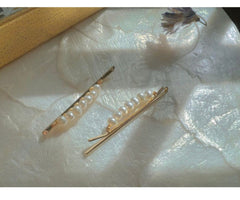 Genuine Baroque pearl hair clip. Minimalist pearl barrette clip. Handmade pearl hair accessories. Bridal pearl hair clasp. Hair slides