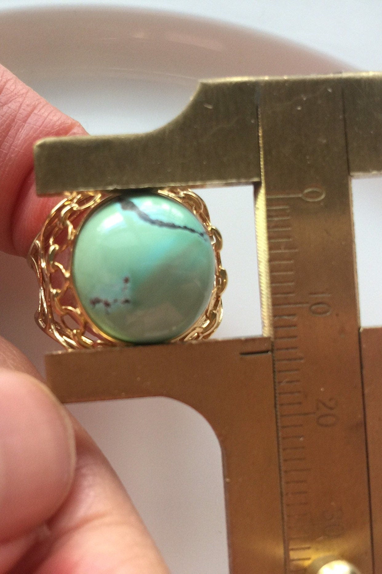 18K solid gold natural turquoise round filigree ring. Turquoise ring. December Brithstone. Wide Solid 18K Gold Turquoise lace ring.