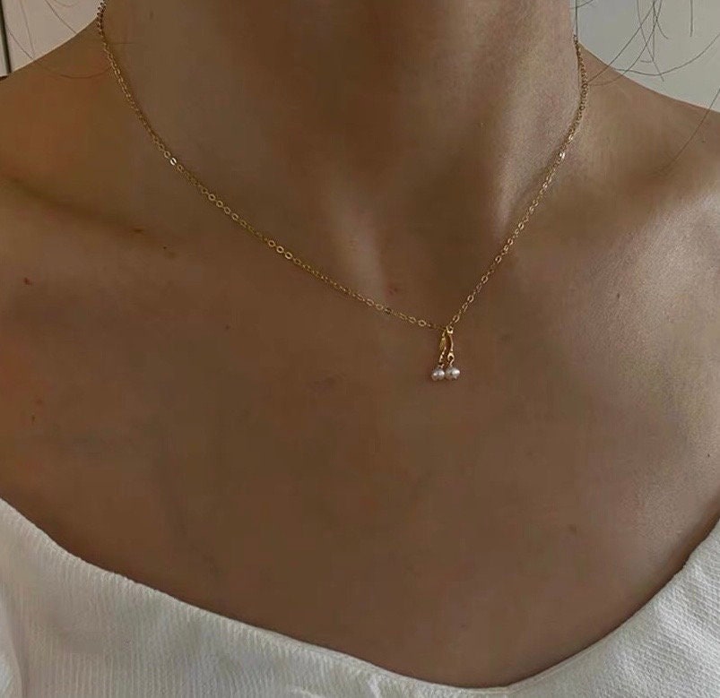 14K gold filled freshwater tiny pearl necklace. Real pearl necklace. Minimalist pearl necklace. Bridal necklace. Bridesmaid gift.