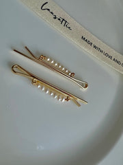 Genuine Baroque pearl hair clip. Minimalist pearl barrette clip. Handmade pearl hair accessories. Bridal pearl hair clasp. Hair slides