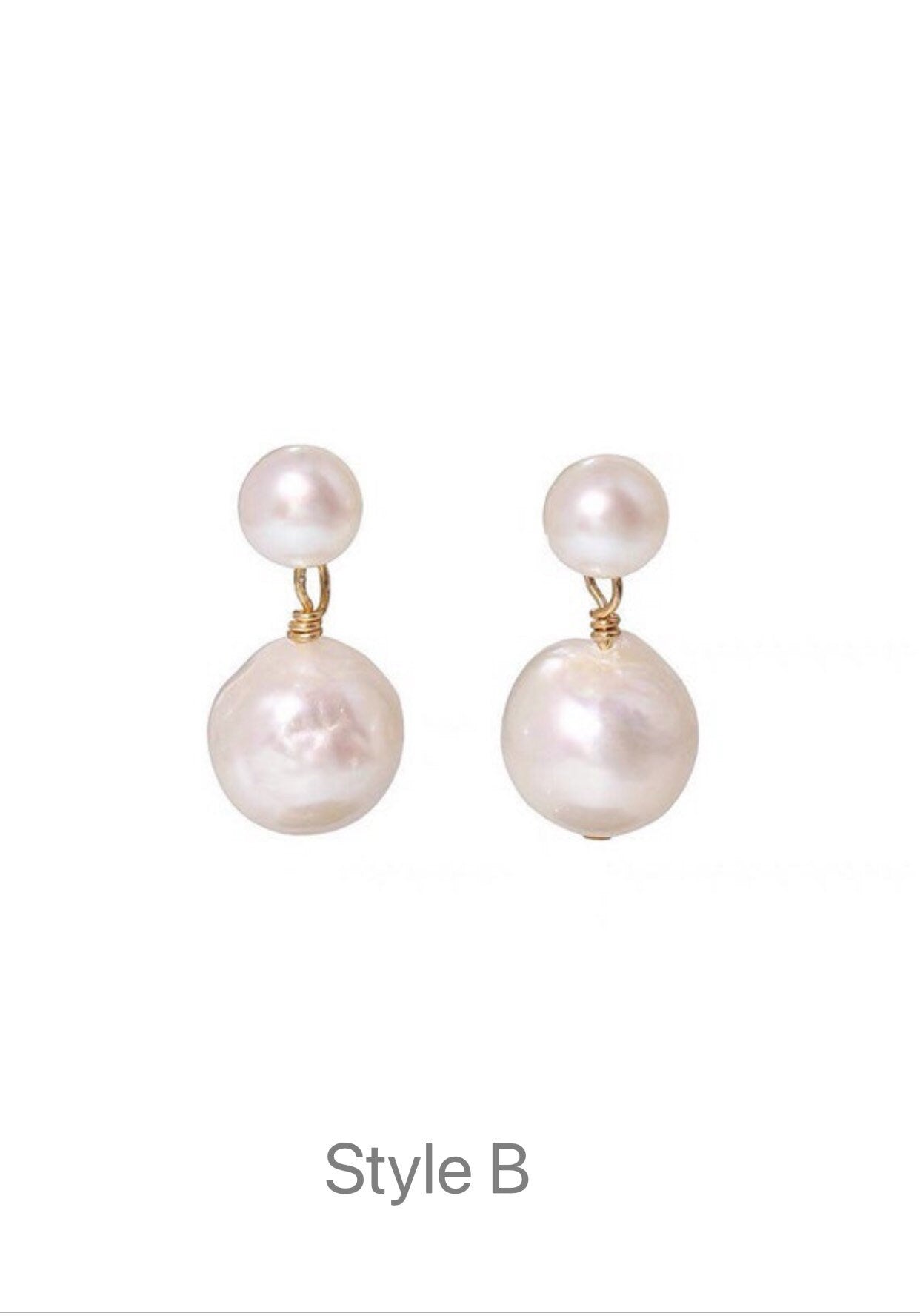 Freshwater double pearl ear back stud earrings. Baroque pearl dainty drop earrings. Bridal pearl dangle two ways earrings. Minimalist earrin