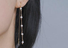 14K gold filled freshwater pearl dainty threader/earring. elegant earring. minimalist threader/earring. Valentines gift. Gift for her.