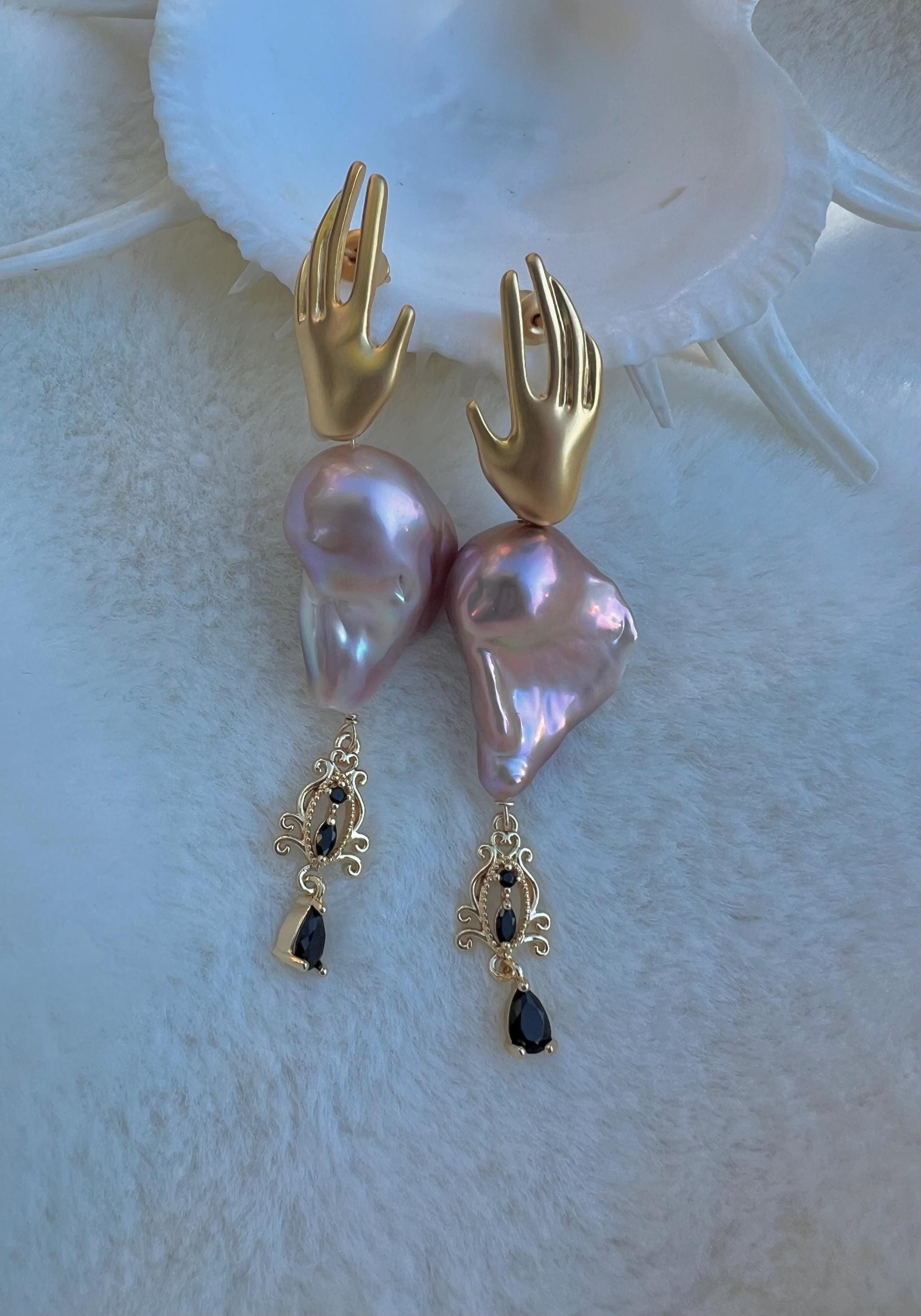 France style freshwater baroque vintage earrings. Gold hand design earrings. Boho luxe earring. Art deco earrings.