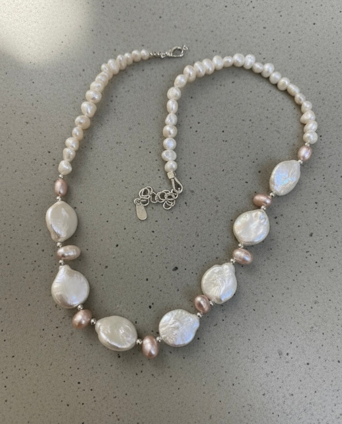 Multiple-color high luster freshwater baroque pearl beaded necklace. Statement necklace. Wedding necklace. Gift for her