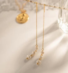 14K gold filled freshwater pearl dainty threader/earring. elegant earring. minimalist threader/earring. Valentines gift. Gift for her.