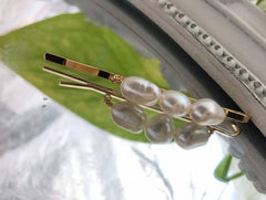 Baroque pearl hair clip. Natural pearl barrette clip, Handmade pearl hair accessories. Pearl hair clasp. Hair slides. Wedding jewelry