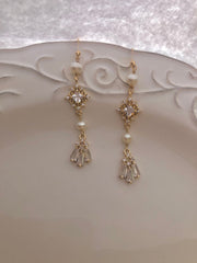 Victoria style elegant genuine pearl dainty earring. delicate zircon earring. France style design Swarovski earring. Wedding earring