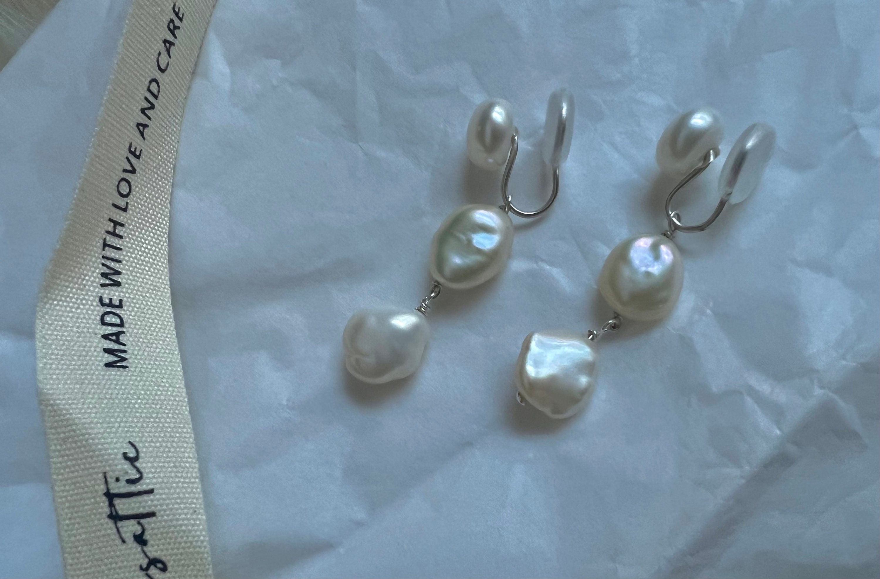 Chic freshwater baroque pearl /keshi pearl dangle earring. Boho bridal earring. Single/Double/triple Petal pearl earrings. Bridesmaid gift.
