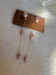 14K gold filled freshwater piwa pearl earring. Everyday earrings. Boho wedding earrings