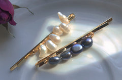 Genuine baroque pearl hair clip. Pearl barrette clip. Handmade pearl accessories. Pearl hair clasp. Hair slides. Wedding hair accessories.