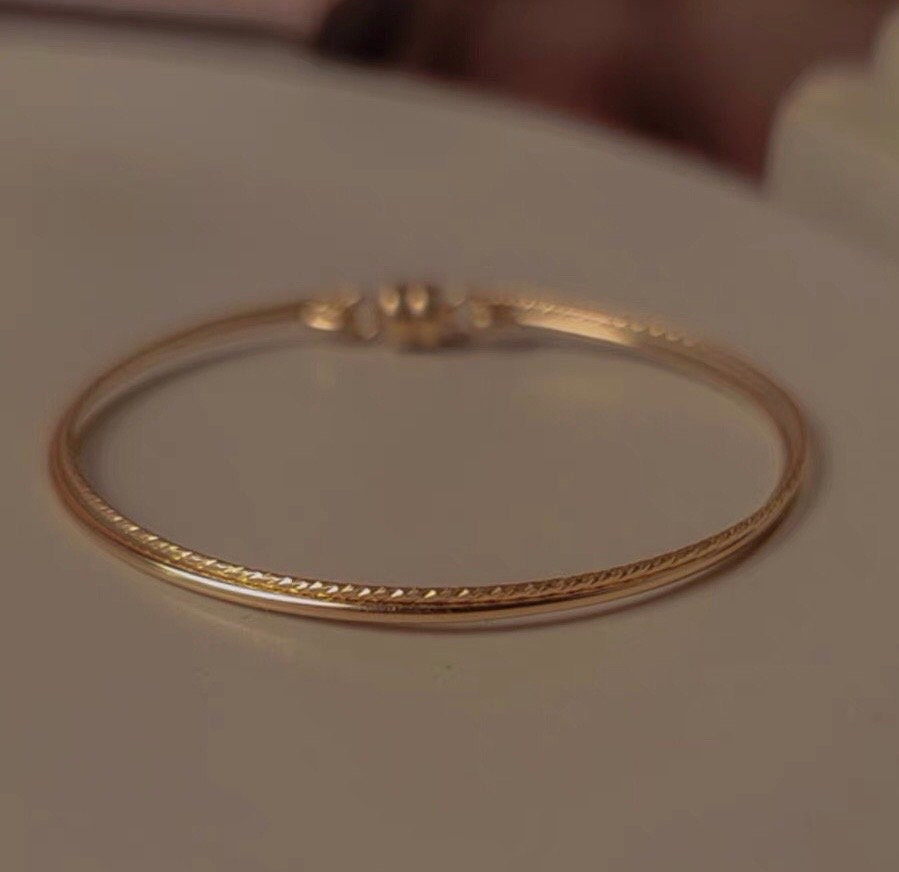 14K gold filled double layered bangles Bracelet. Elegant bangles Bracelet. Minimalist magnetic bracelet. Gift for her