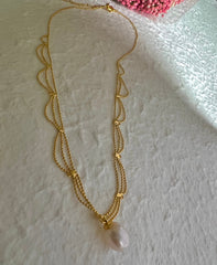 Dainty wave layer chain freshwater pearl necklace. Freshwater pearl wedding necklace. Elegant lace necklace. Wedding necklace