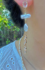 Victoria style elegant freshwater pearl dainty earring. delicate crystal earring. France style boho wedding earrings. Swarovski earring