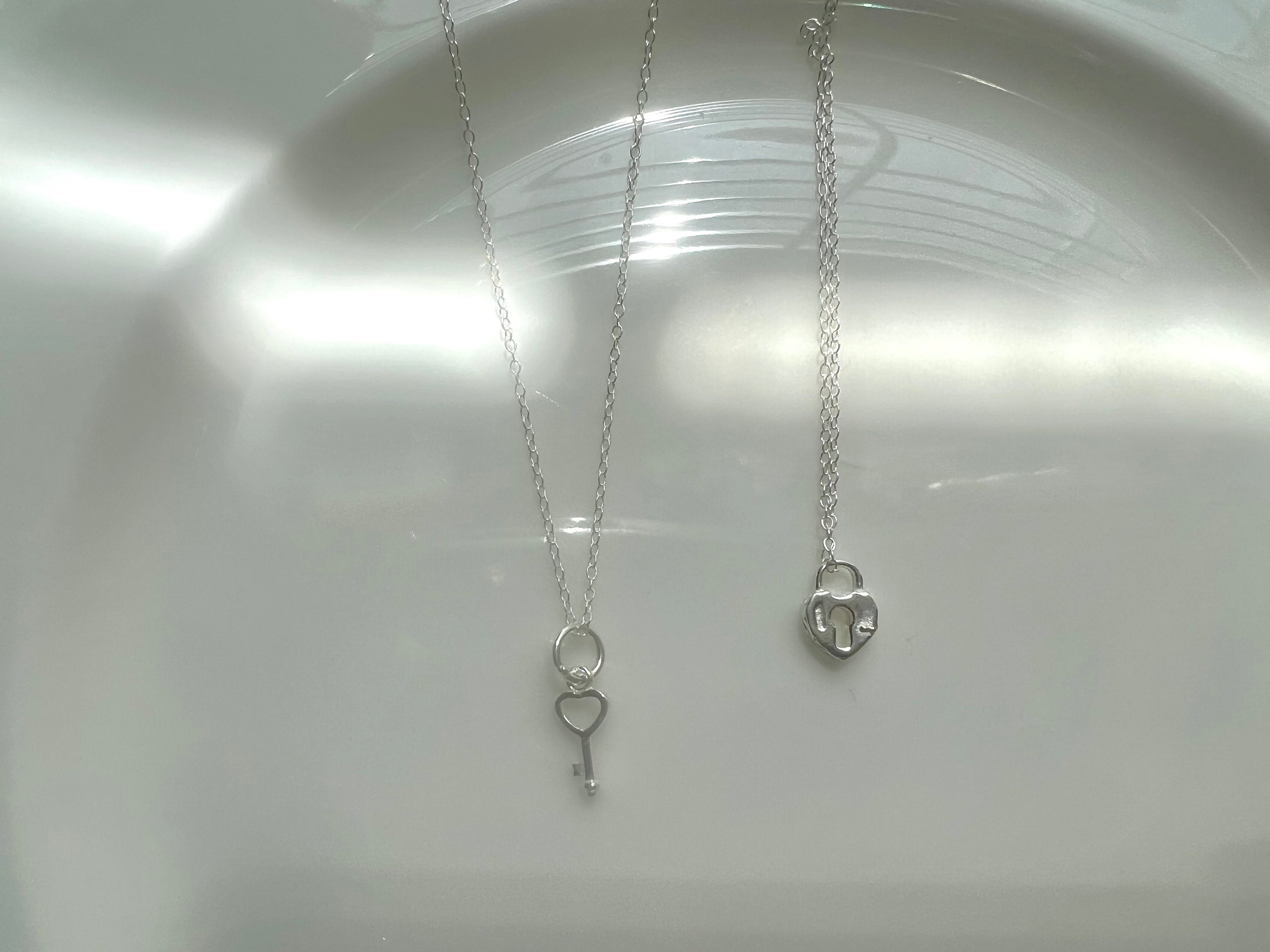 925 sterling sliver Key lock bracelet/necklace. Love lock and key necklace. Sterling Silver minimalist necklace. Contemporary Design.