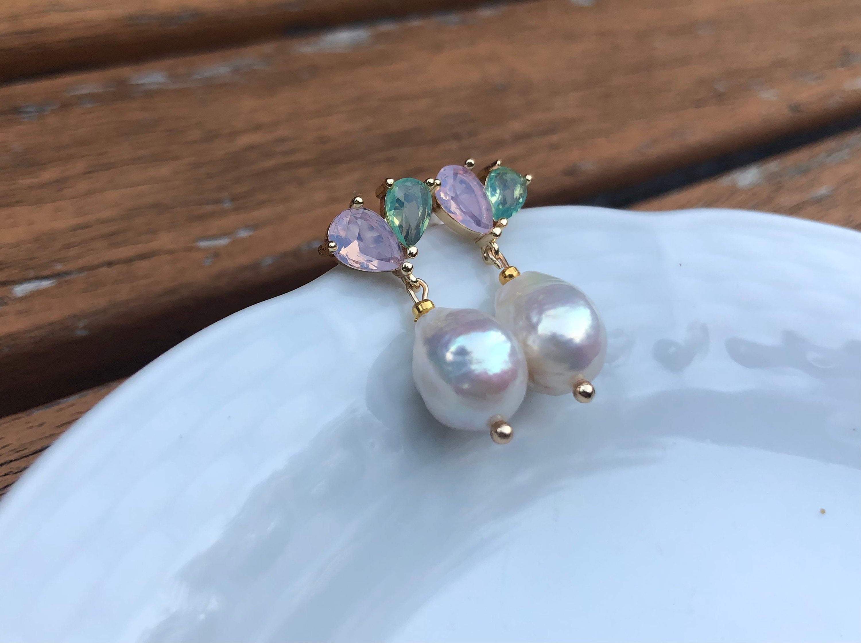 High quality luster baroque pearl earring. Colorful crystal dangle earring. Rainbow stud drop earring. Dainty wedding earring