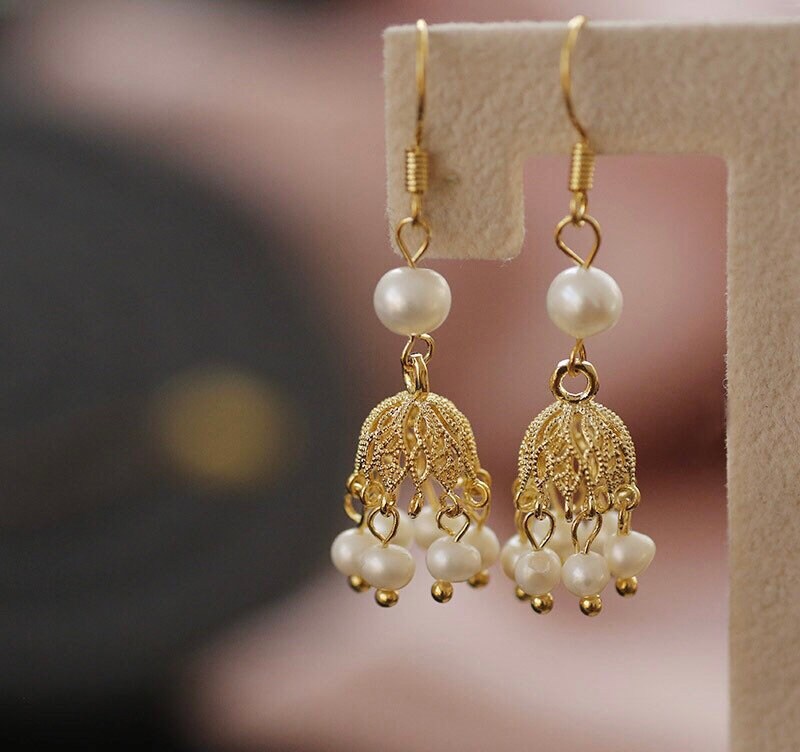 Baroque Pearl Shell Earrings, Gold Seashell Studs, Mermaidcore Jewelry, Coastal Grandma Aesthetic.