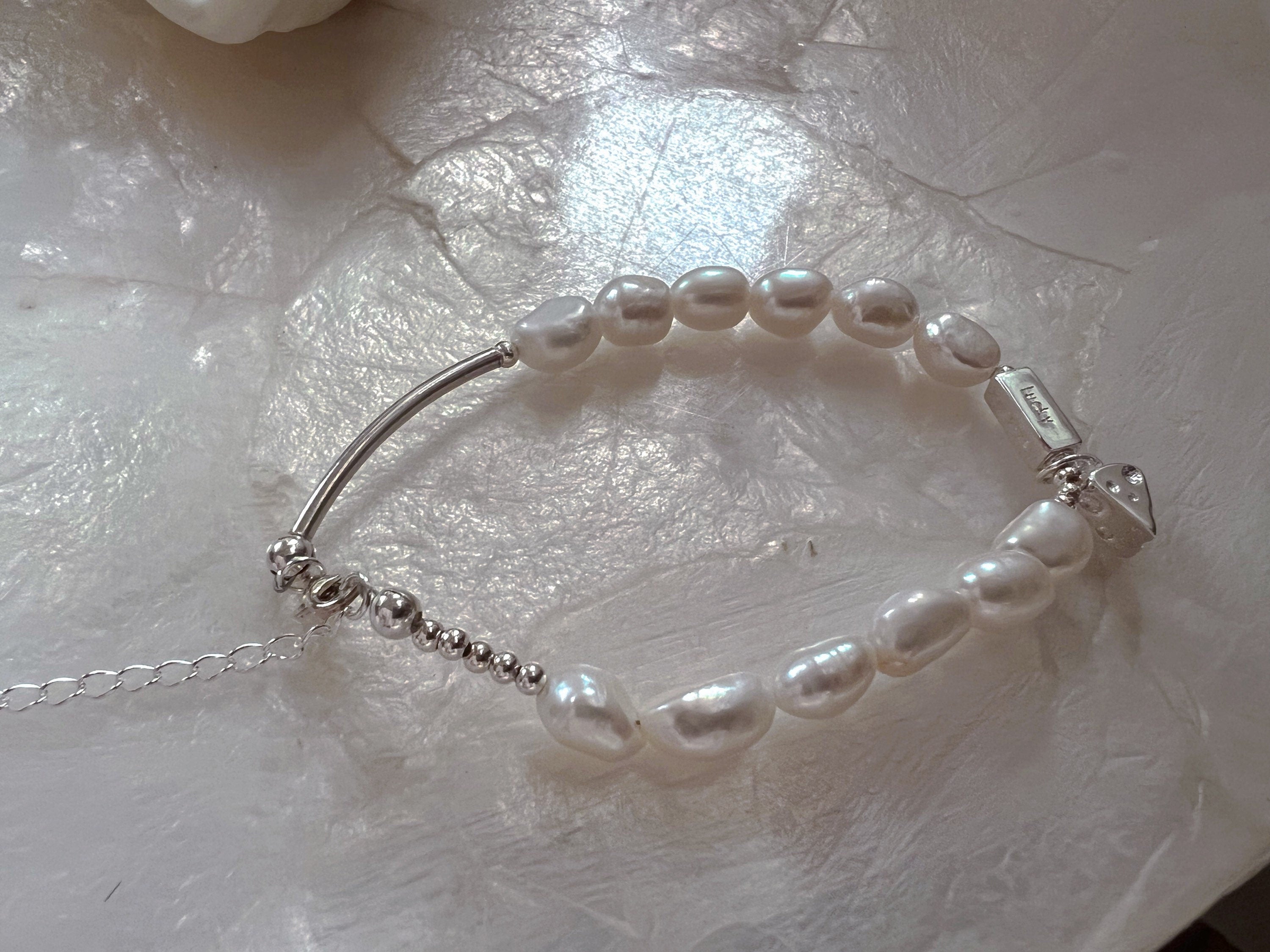 925 sterling silver freshwater pearl lucky design bracelet. Baroque pearl bracelet. Adorable bracelet. Valentines gift