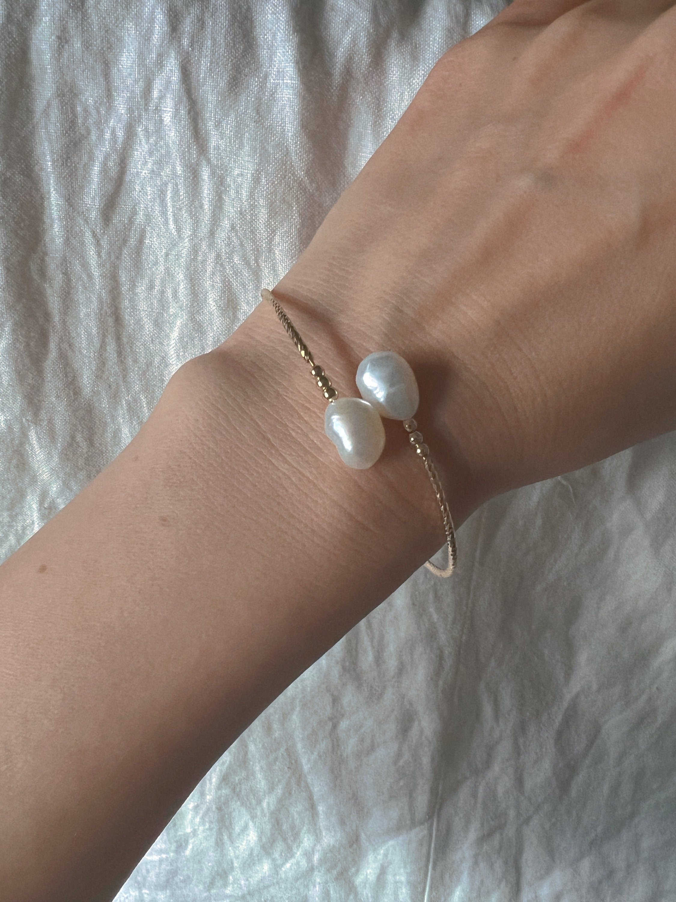 Dainty Freshwater Pearl Bangle. 18K Gold Cuff Bracelets., Real Pearl Bangle Bracelet. Adjustable baroque pearl bracelet. Wedding Bracelet