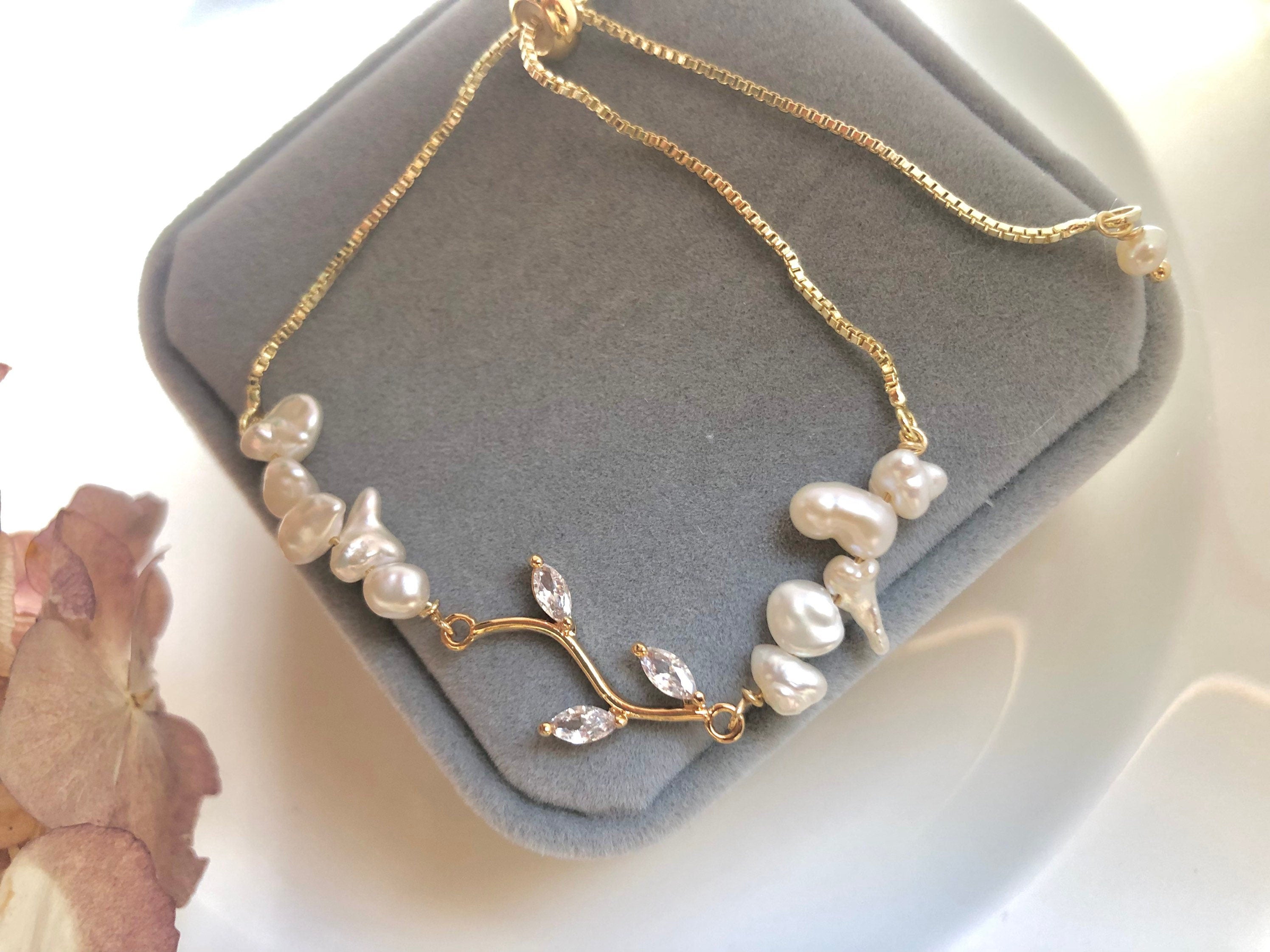 Small baroque pearls adjustable bracelet. Zircon leaf bracelet. Bridal pearl bracelet. Bridesmaid gift. Asymmetry bracelet. Gift for her.