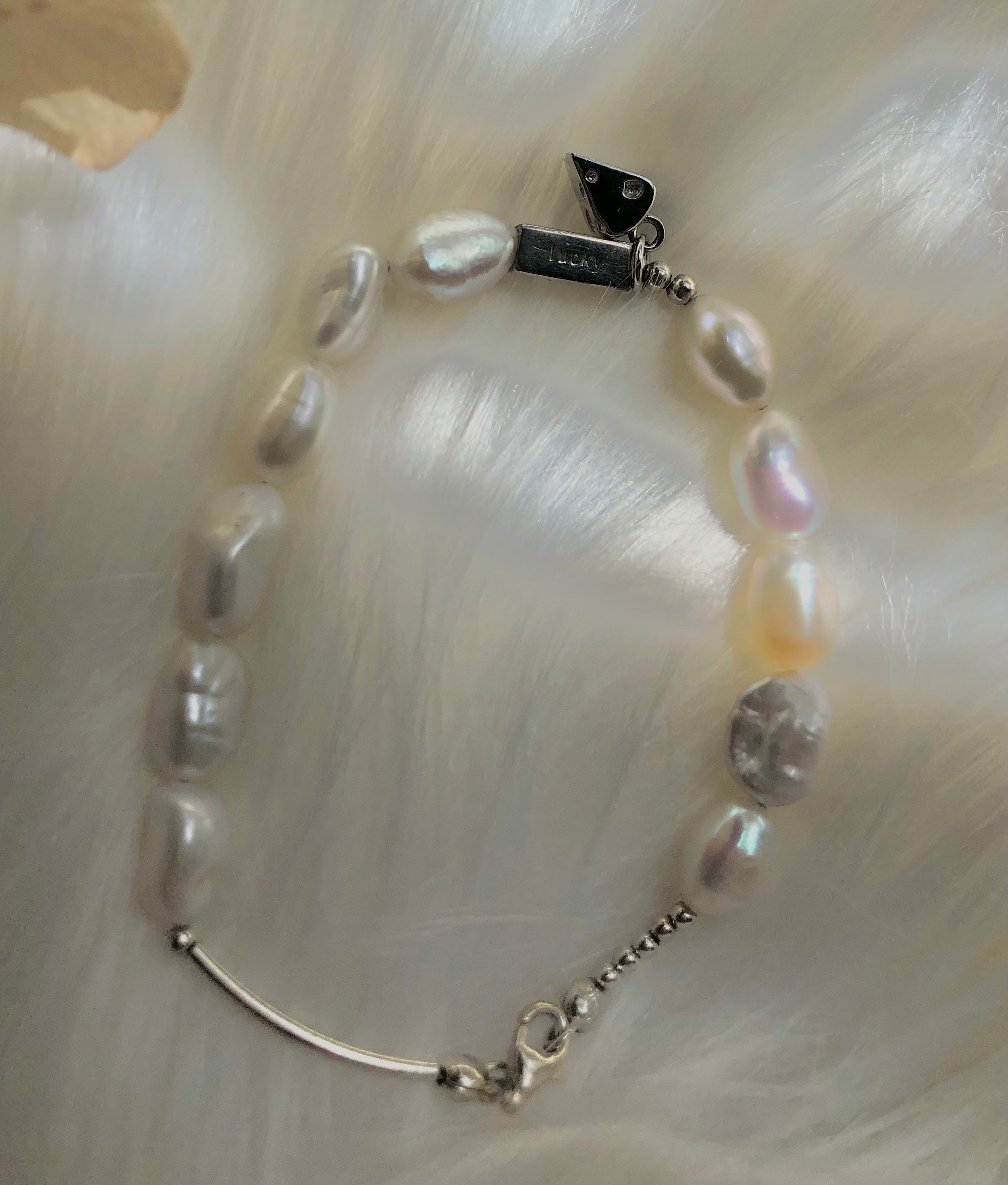 925 sterling silver freshwater pearl lucky design bracelet. Baroque pearl bracelet. Adorable bracelet. Valentines gift