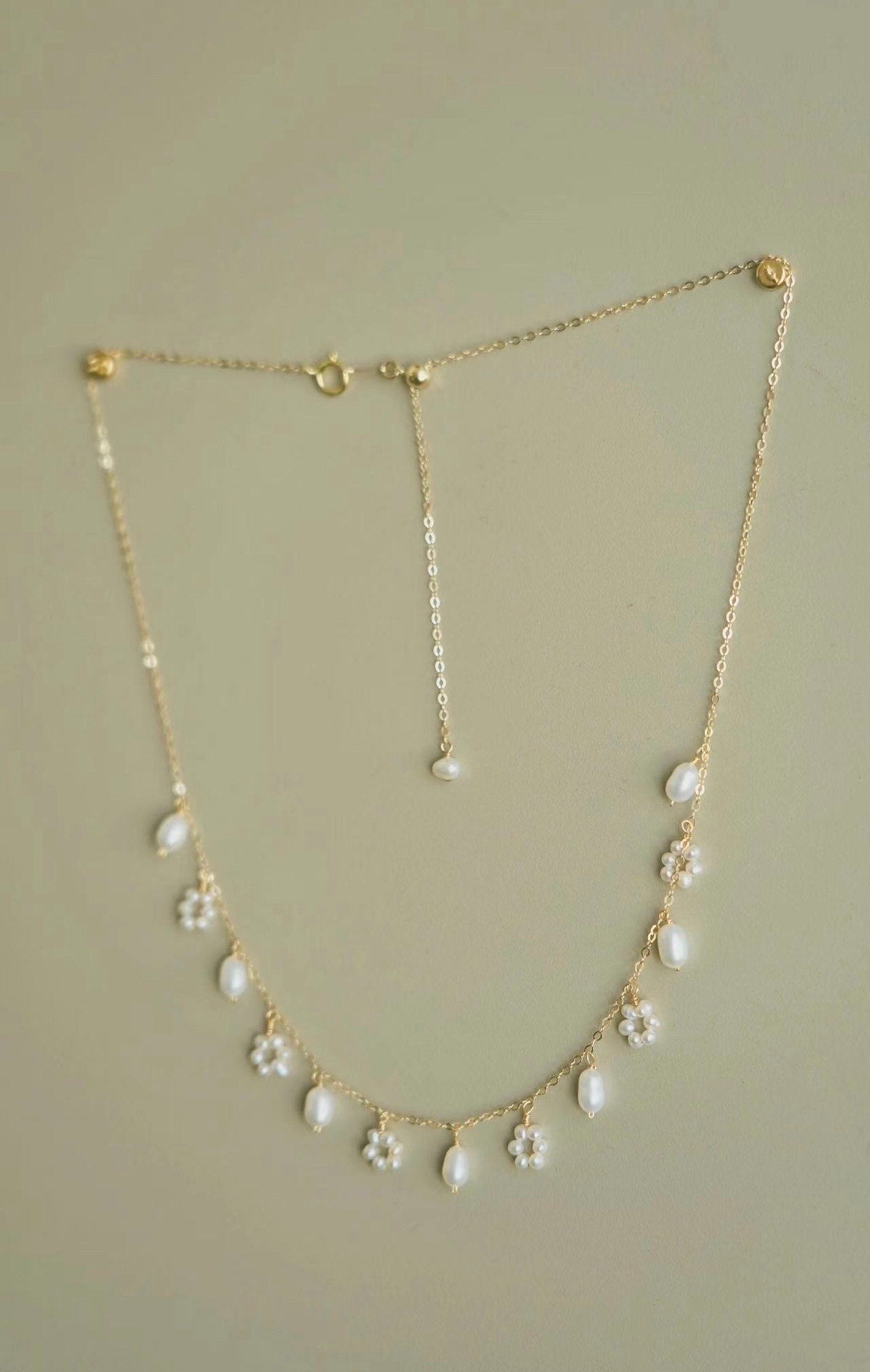 14K gold filled wire wrapped freshwater pearl necklace. Daisy pearl necklace. Tassels necklace. Lace necklace. Bridal pearl necklace.