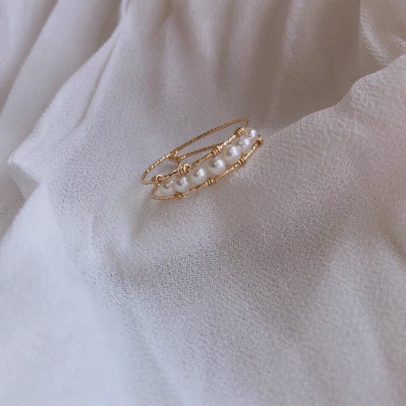 14K gold filled freshwater pearl wire wrapped ring. Real pearl band. Cultured pearl ring. Minimalist ring. Stackable ring. Bridesmaid gift.