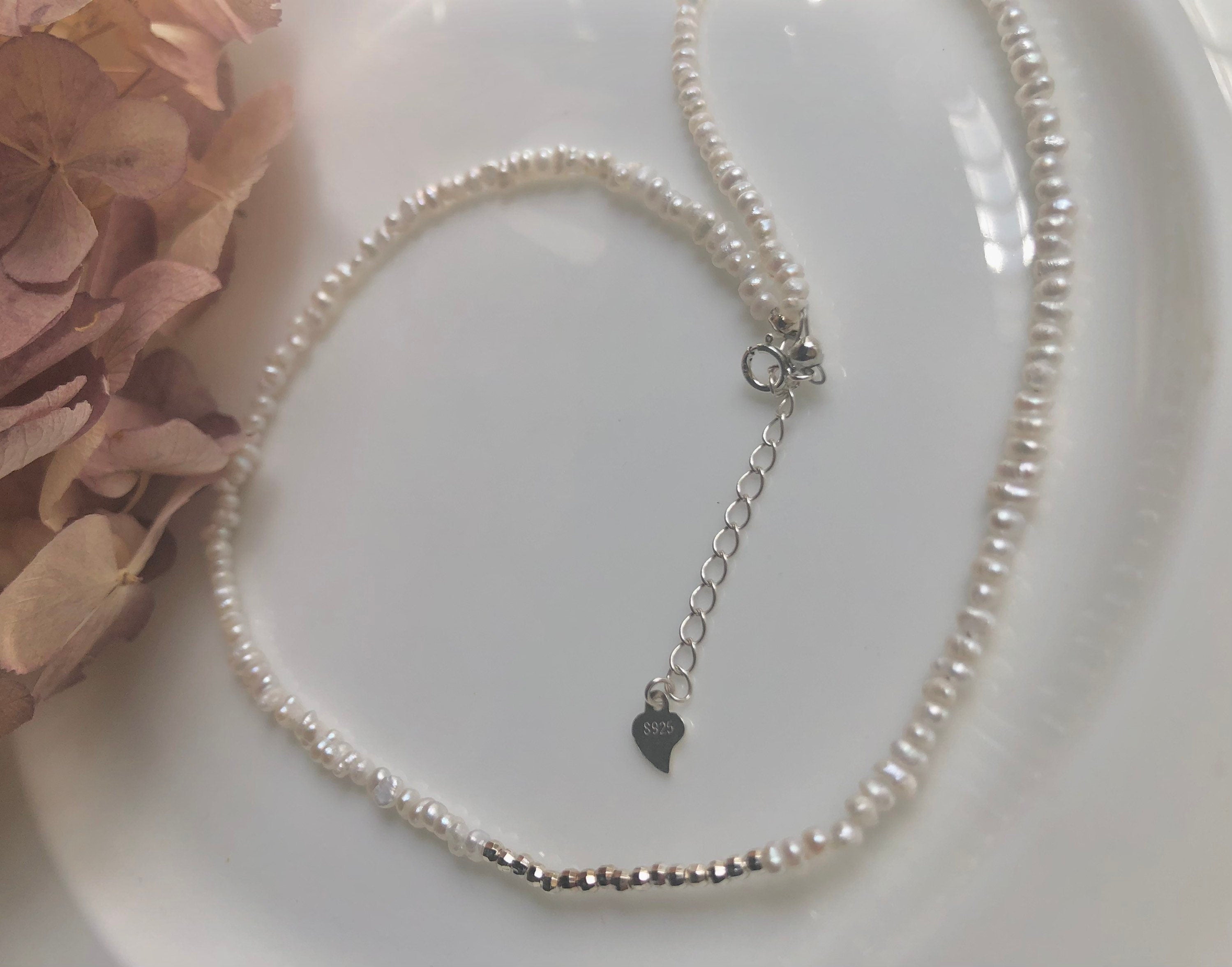 Freshwater baby pearl with irregular gold beads necklace. Minimalist necklace. Elegant necklace. Gift for her. Sterling silver