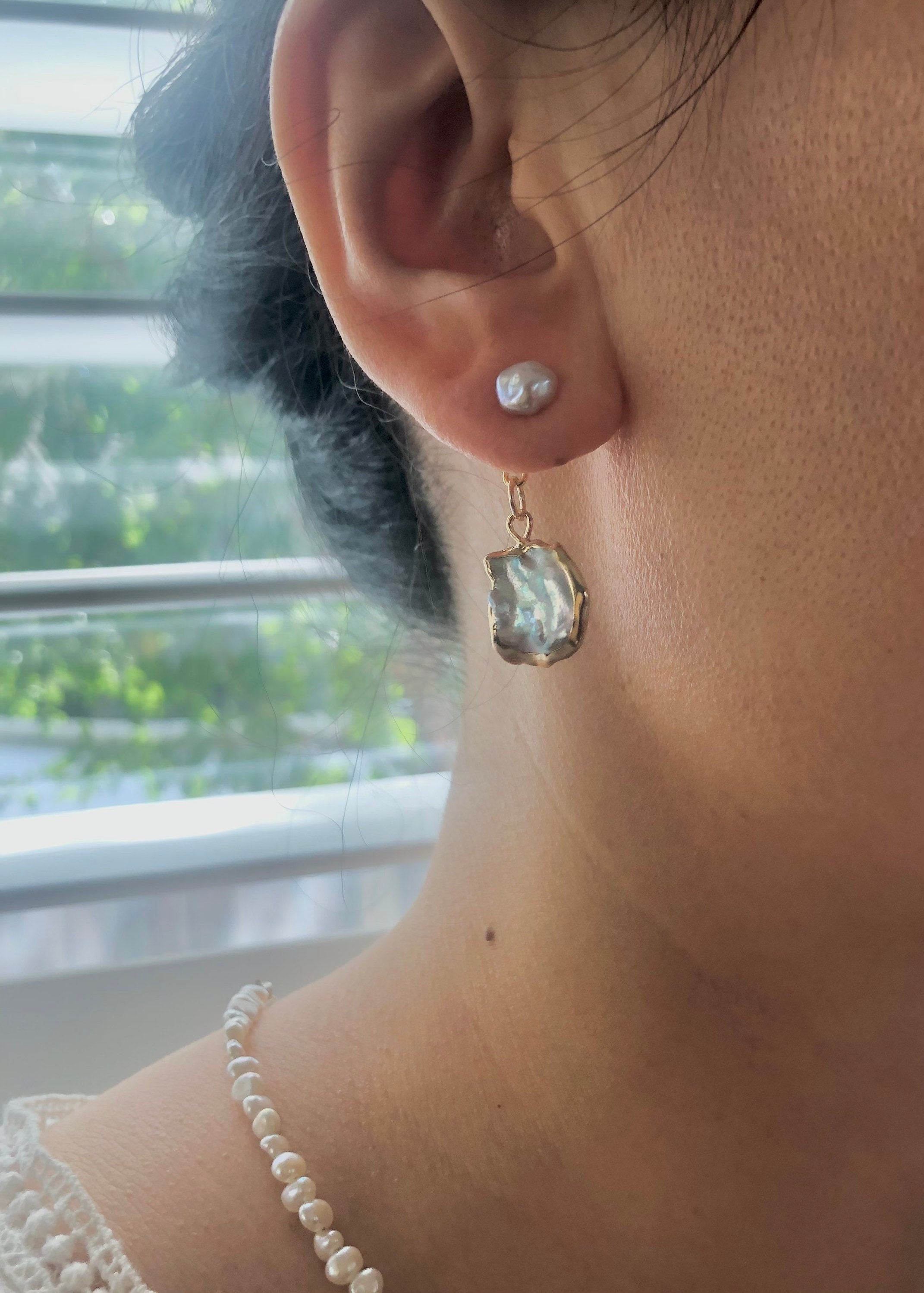 Two ways wearing freshwater irregular keshi double pearl dangle earrings. Gold pearl earrings. Minimalist pearl earrings. Bridesmaid gift
