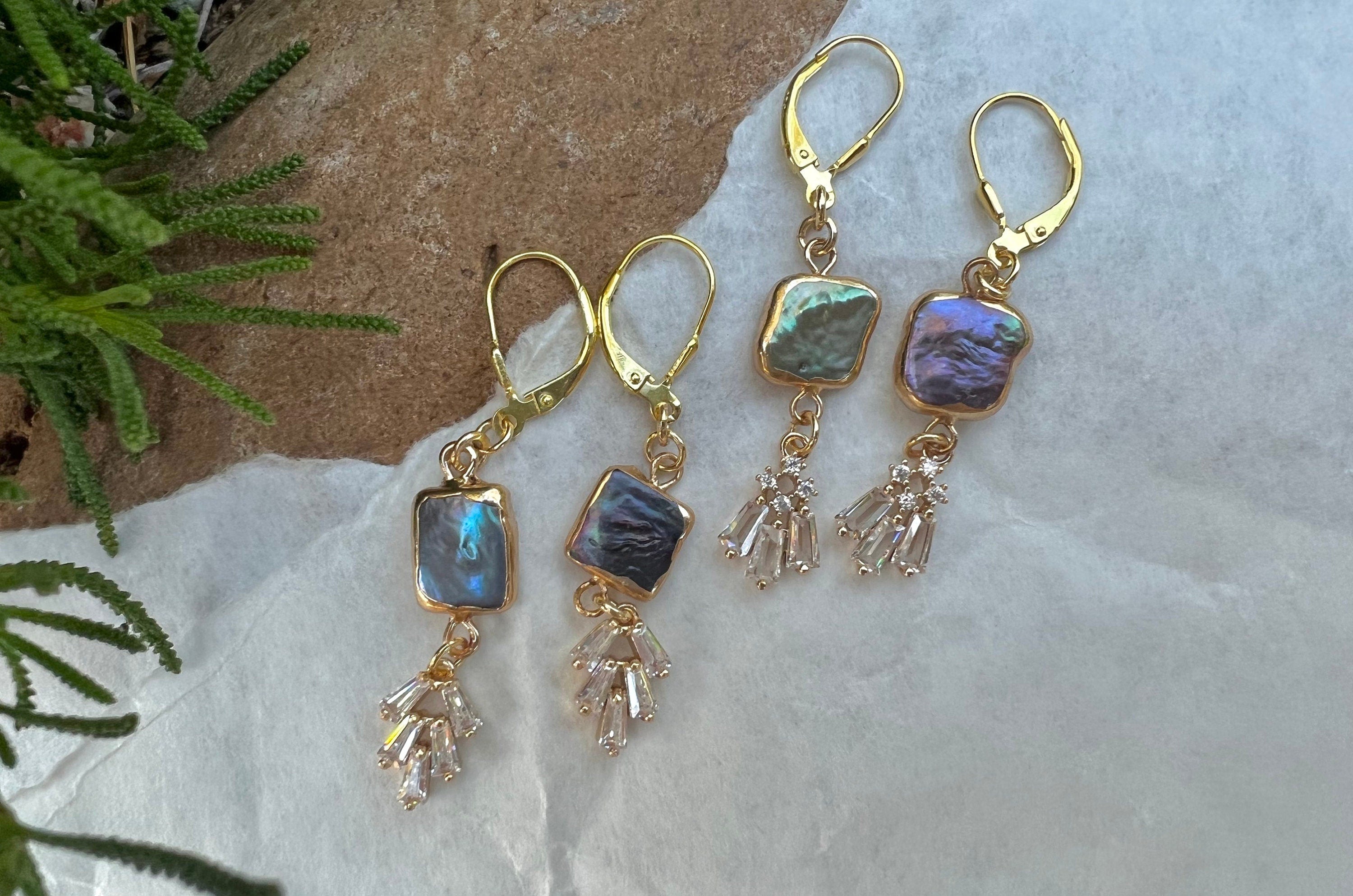 Baroque pearl crystal dangle earring. Vintage style ZC earring. Gold vermeil pearl earring. France style dope earring. Gift for her