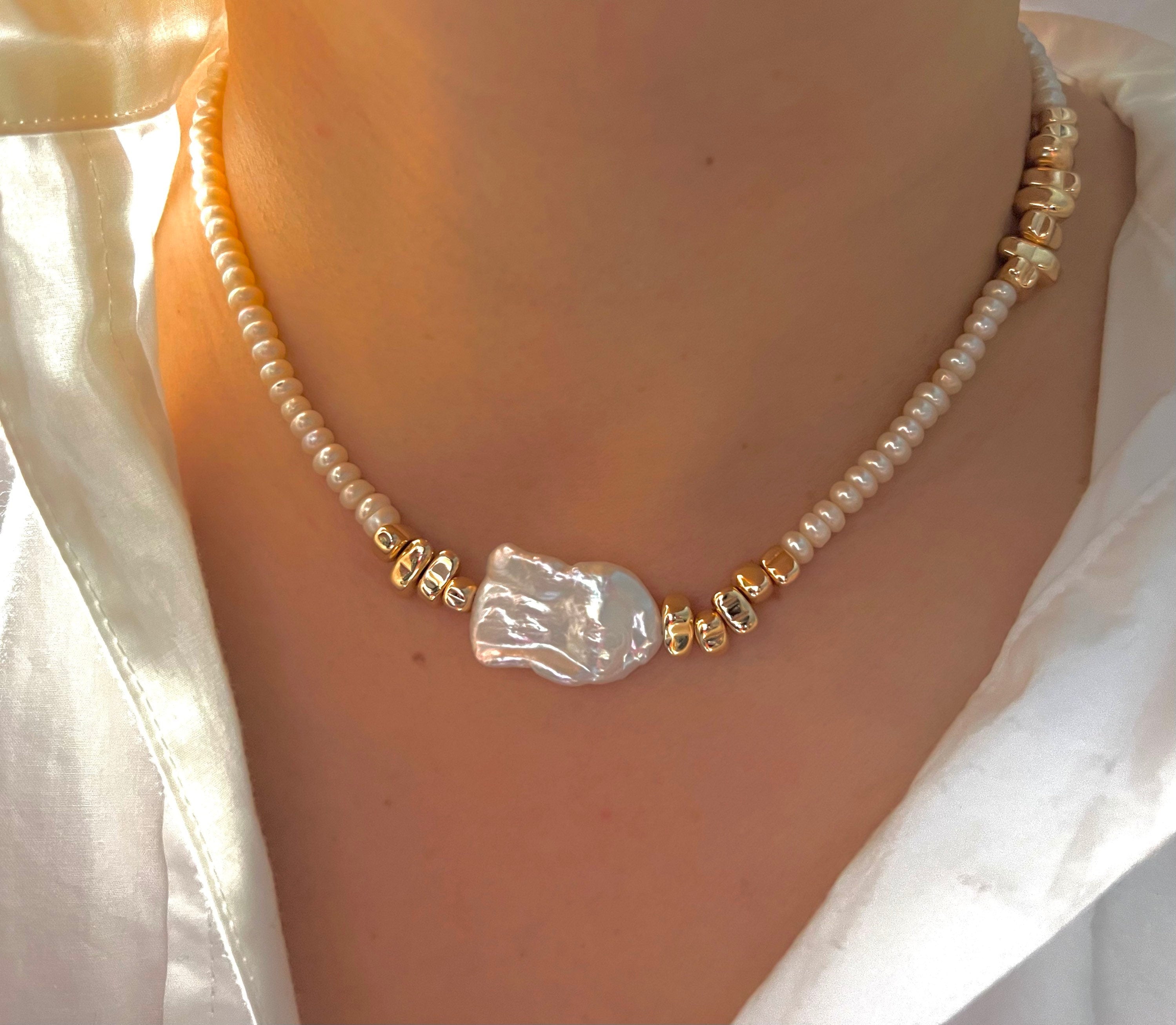 High quality luster baroque nuggets beaded necklace. Gold tone necklace. Chic necklace. Stackable necklace. Gift for her