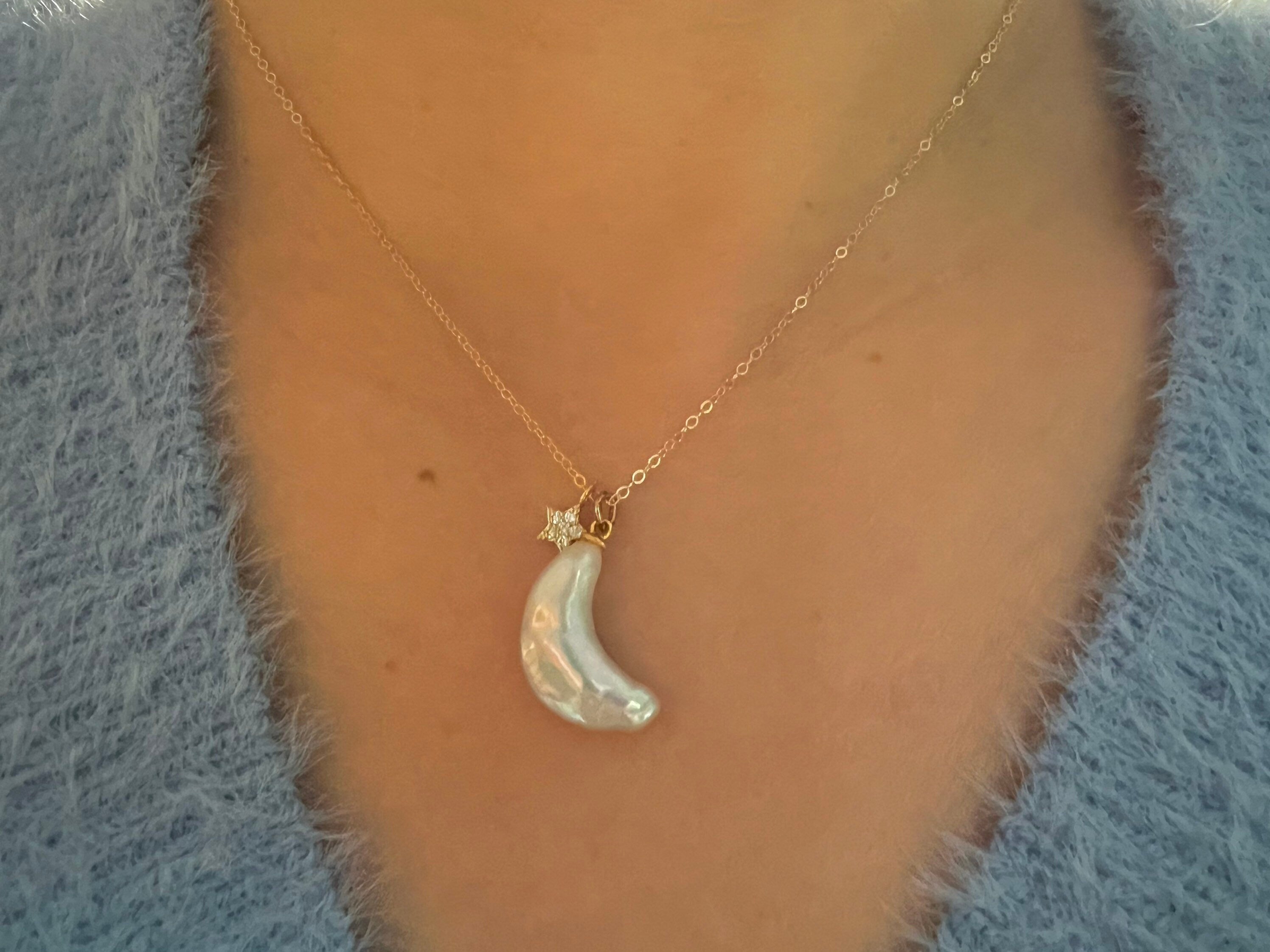 14K gold filled baroque star/Crescent moon elegant dangle necklace. Dainty CZ charm pendant necklace. Minimalist necklace. Gift for her
