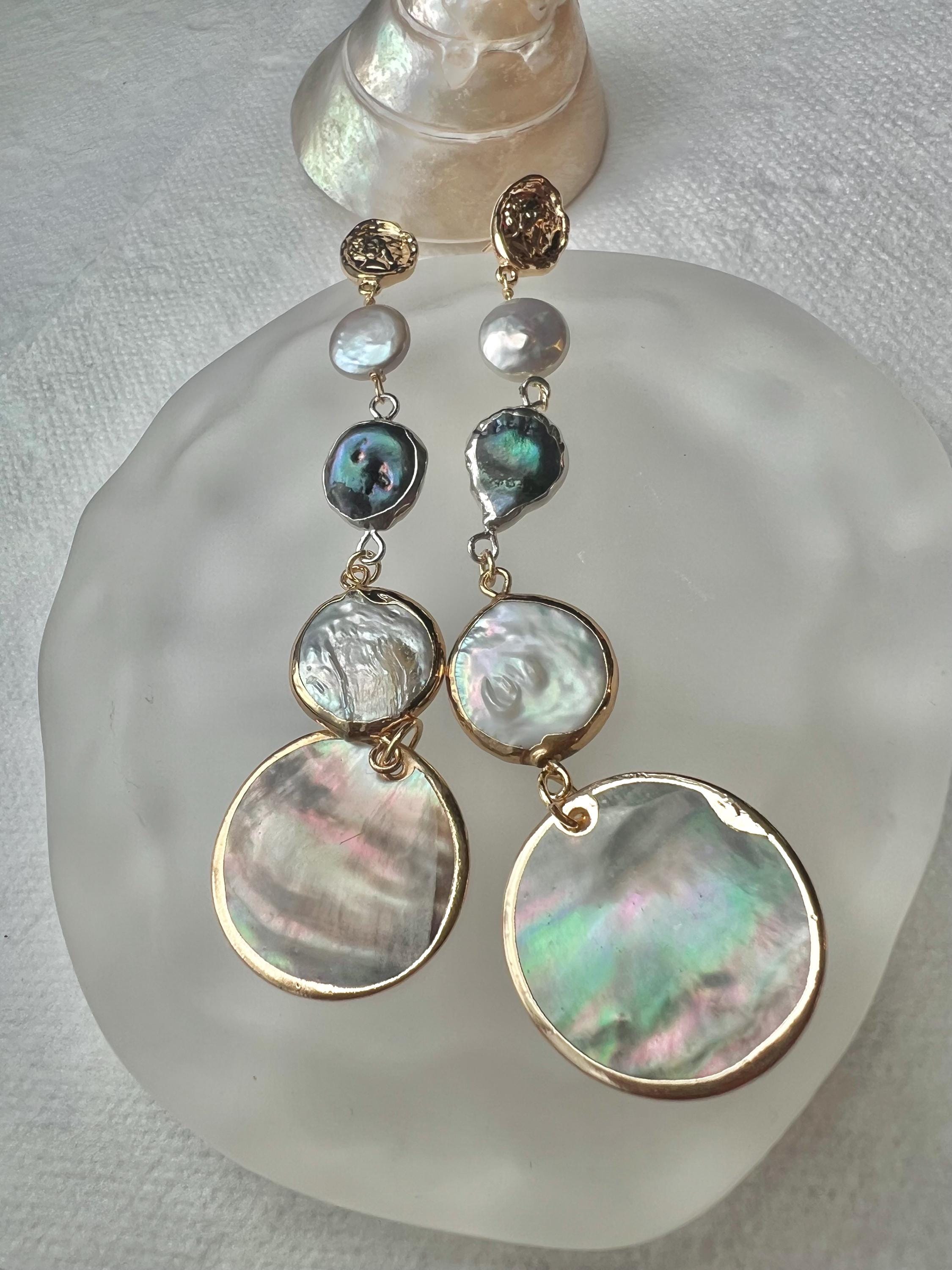 Freshwater pearl long dangle earrings. boho earrings . Chic pearl earrings. Mother of pearl baroque pearl earrings.