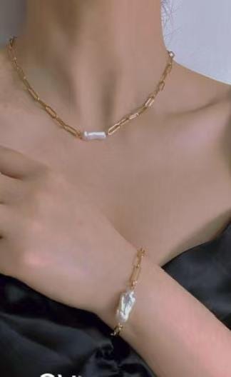 Keshi Baroque Biwa Pearl set. Minimalist dainty stackable chain solitaire necklace/bracelet. wedding set.