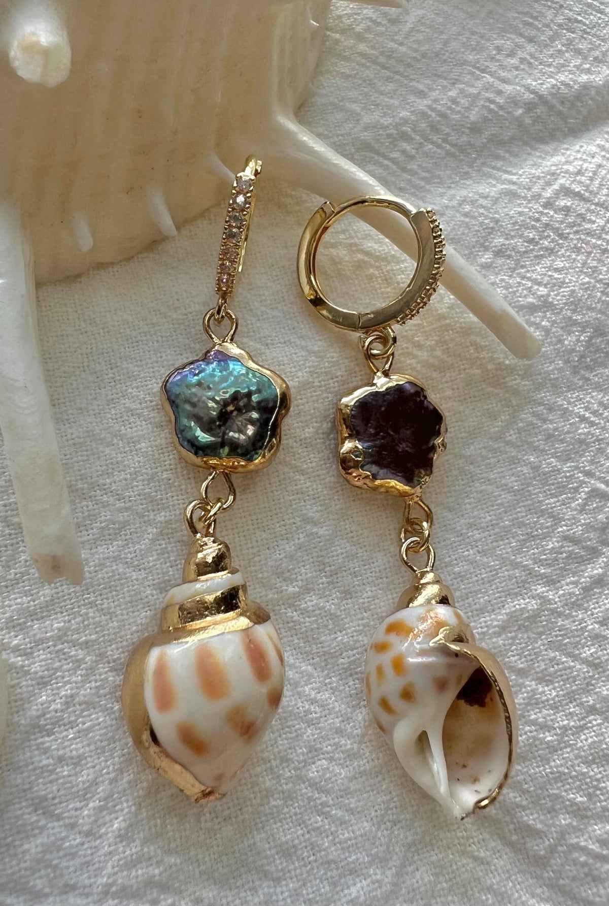 Freshwater Pearls And Seashell Multicolor Dangle Hoop Earrings — product image 2