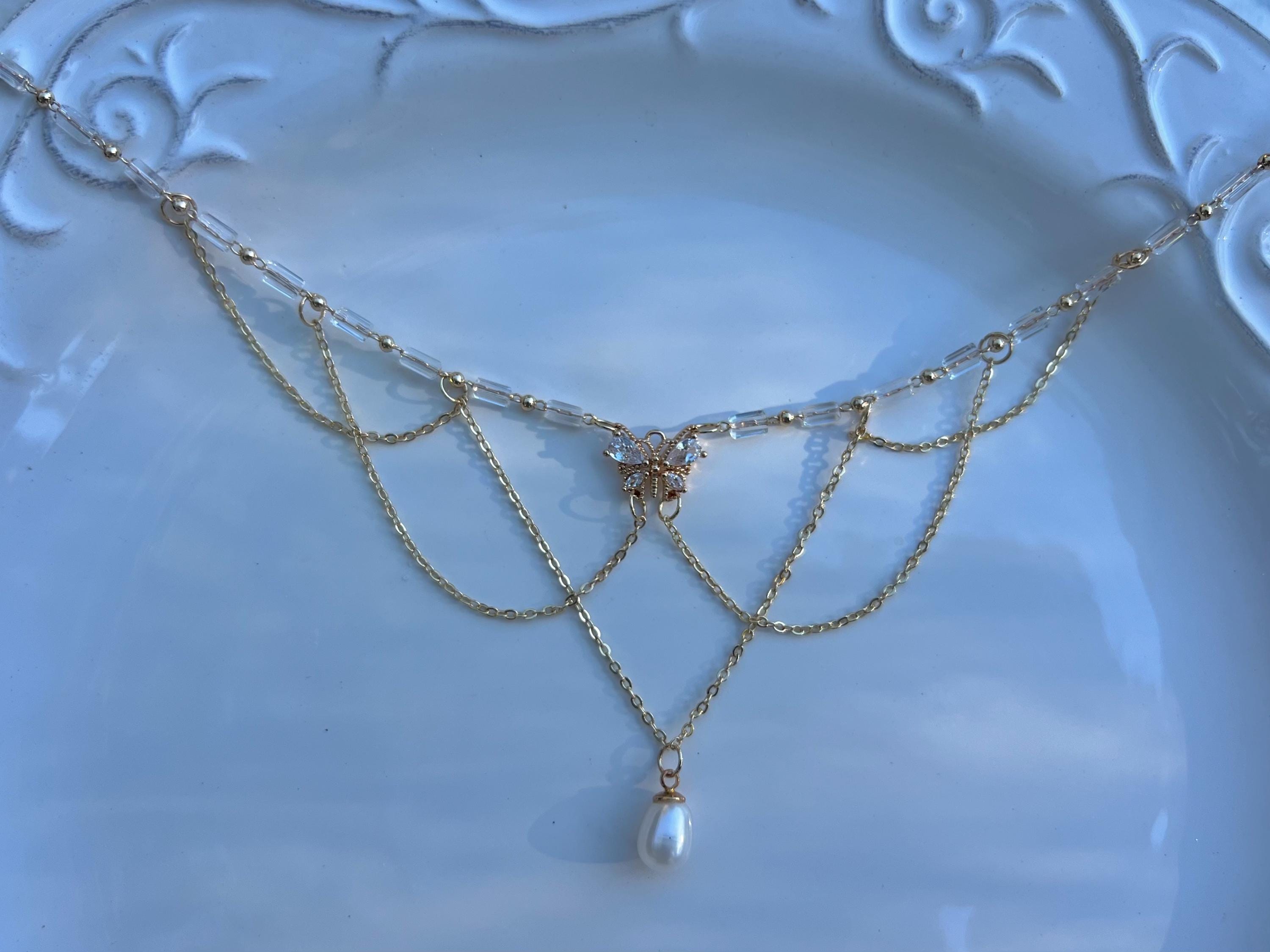 Vintage style freshwater pearl filigree necklace. Art nouveau necklace. Diamonds necklace. Victoria style necklace. Butterfly necklace.