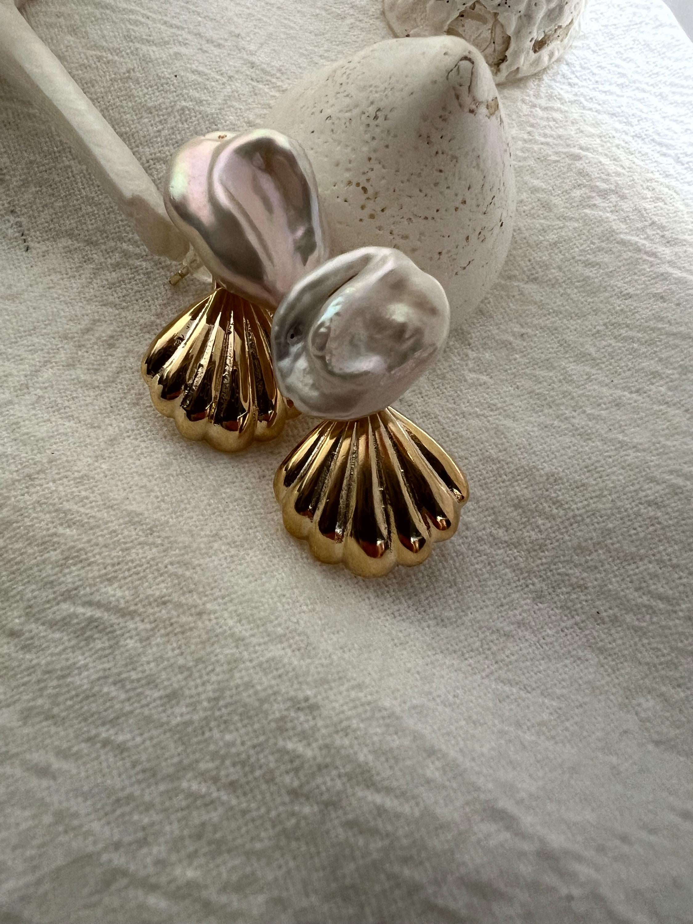 Freshwater baroque Mermaidcore Jewelry, Coastal Grandma Aesthetic, Beachy Boho Earrings, Irregular Pearl Drops.