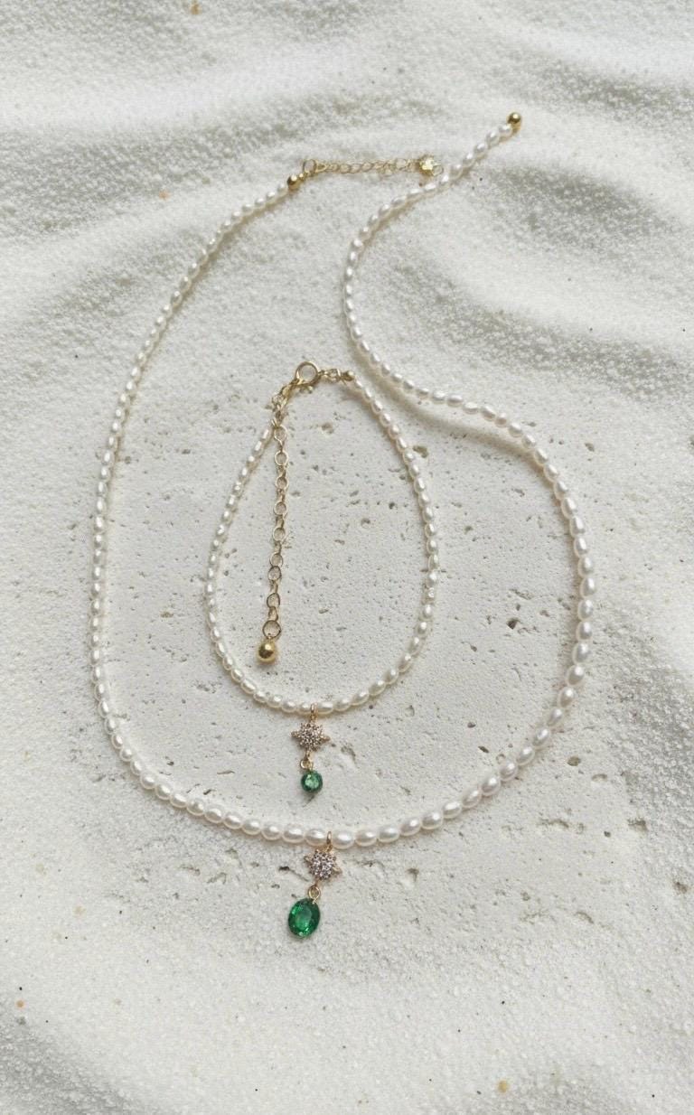 14k gold natural rice pearl star zircon emerald charming necklace. Minimalist necklace. Bridal necklace. Stacking necklace.