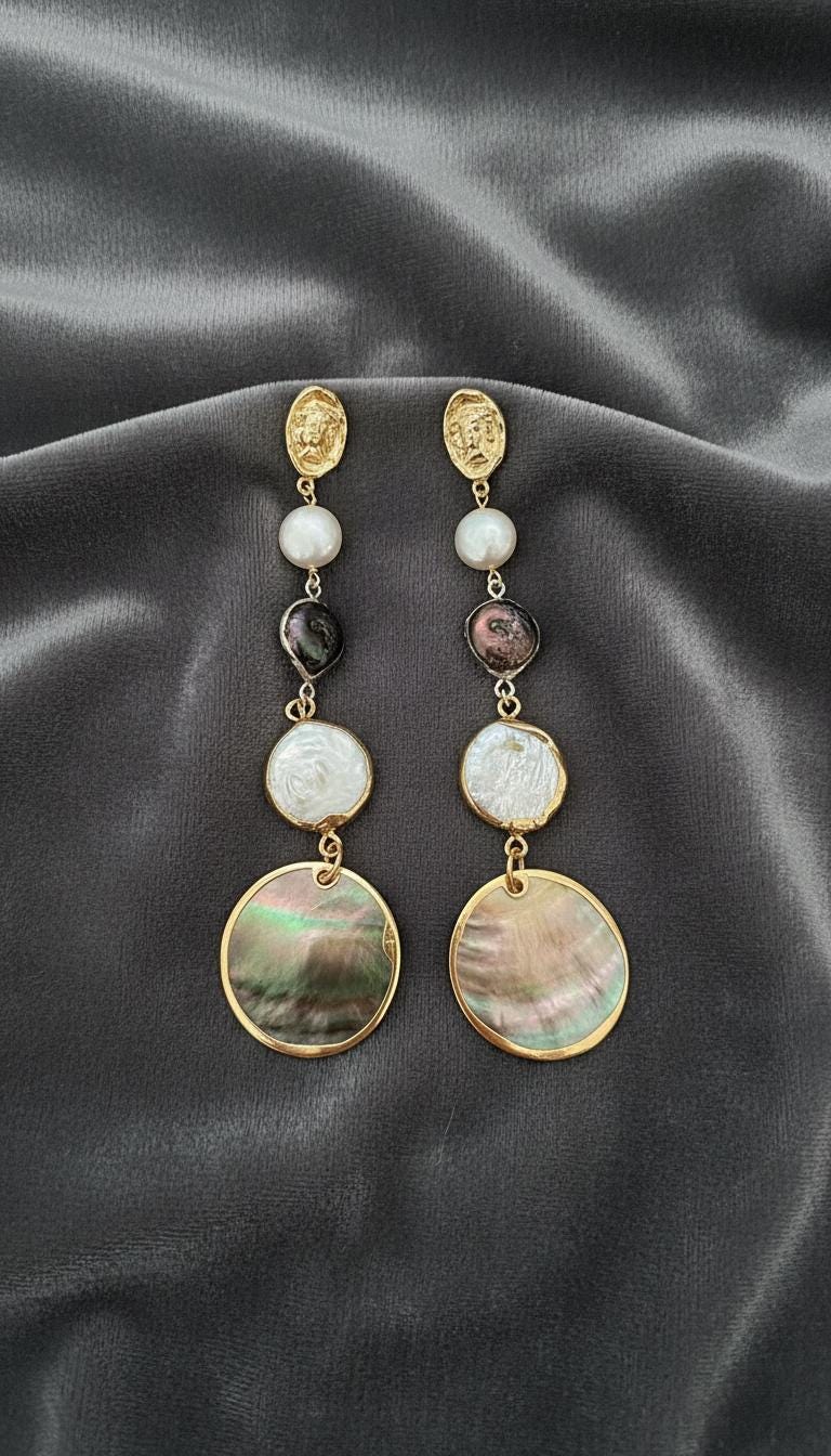 Freshwater pearl long dangle earrings. boho earrings . Chic pearl earrings. Mother of pearl baroque pearl earrings.