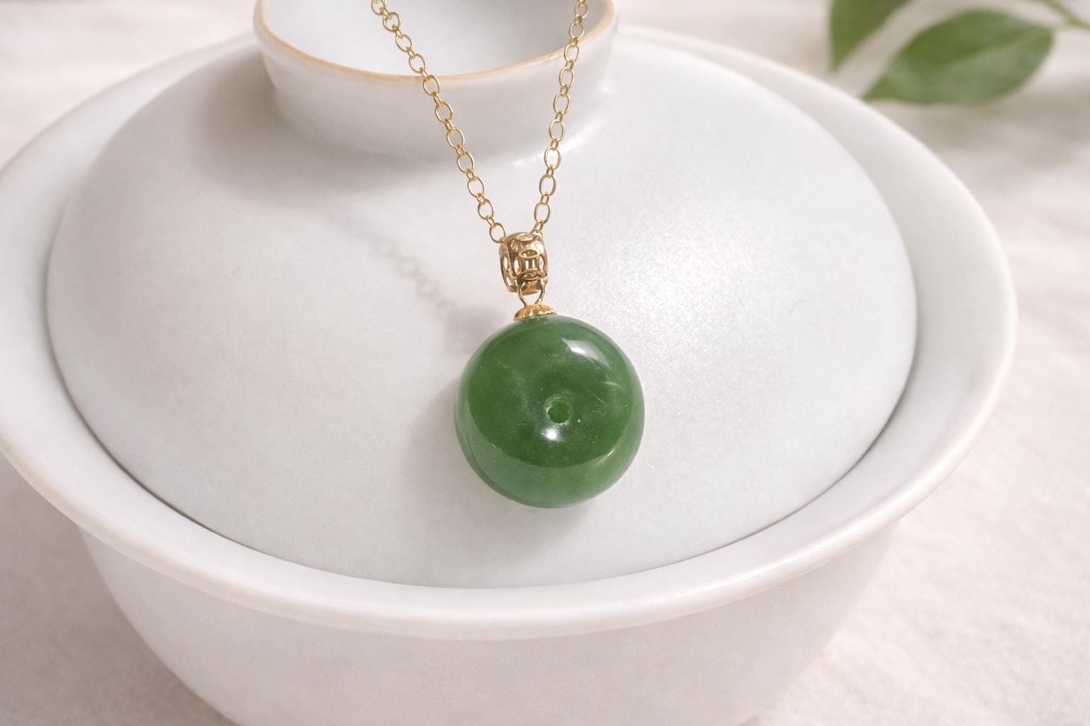 Green Jade Necklace 18K solid Gold | Round Jade Pendant Necklace | Minimalist Jade Jewelry | Elegant Everyday Necklace | Fine Jade Gift