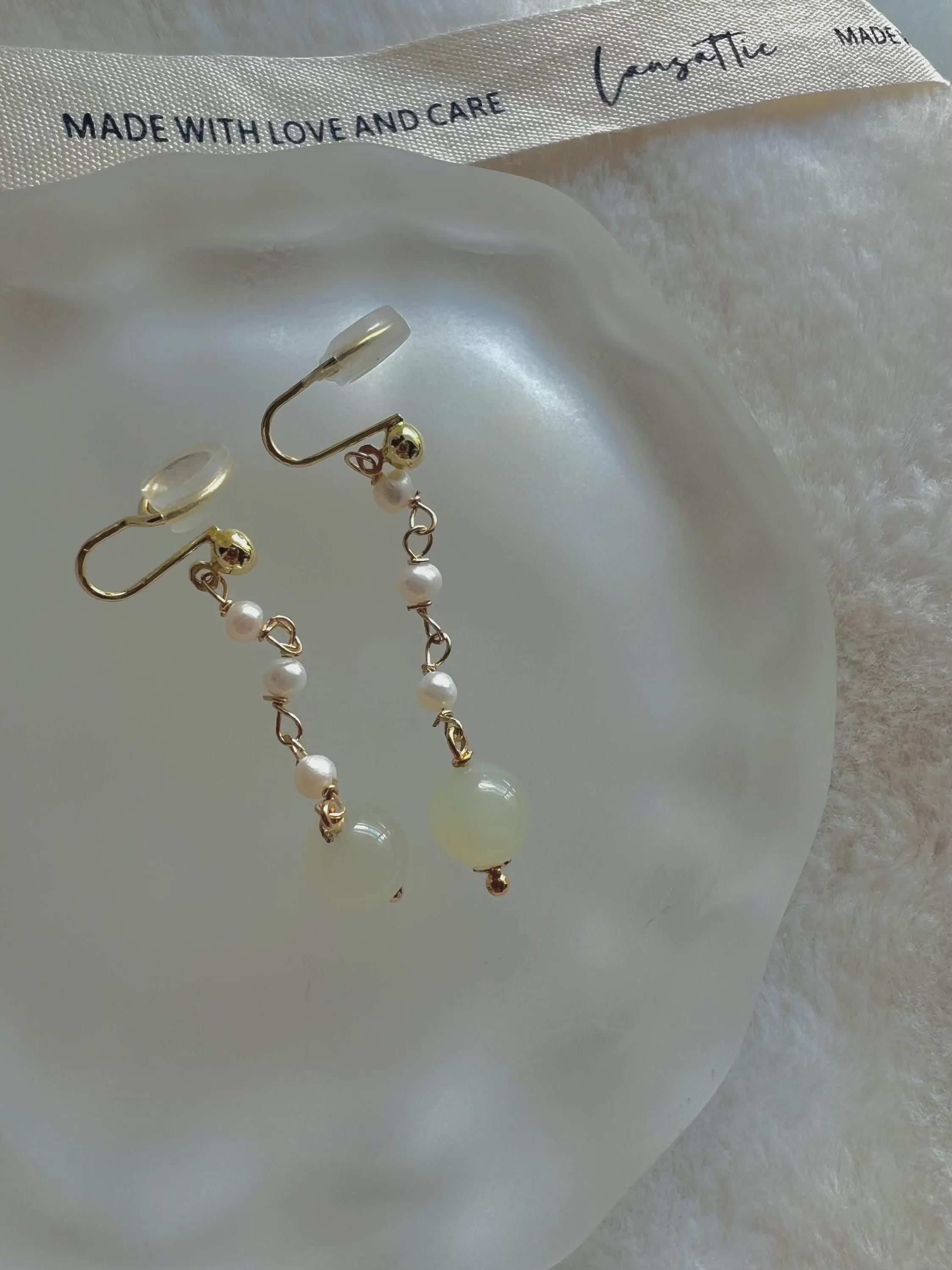 Natural Jade & Freshwater Pearl Dangle Earrings, Clip On Jade Earrings, Minimalist Pearl Drop Earrings, Elegant Gift